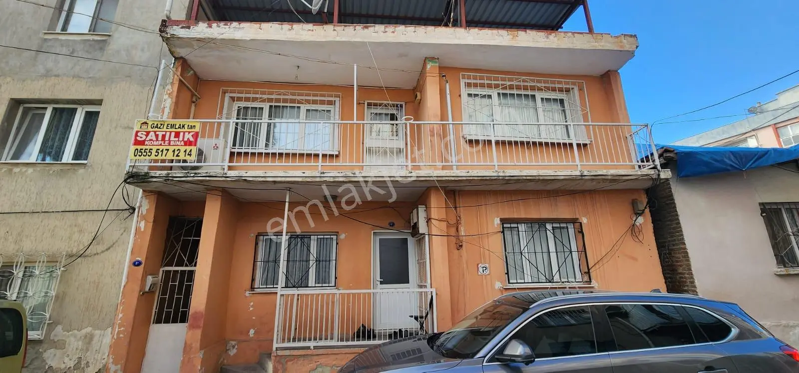 İzmir Bayraklıda Satılık Müstakil Bahçeli İki Katlı Bina - Görsel 4