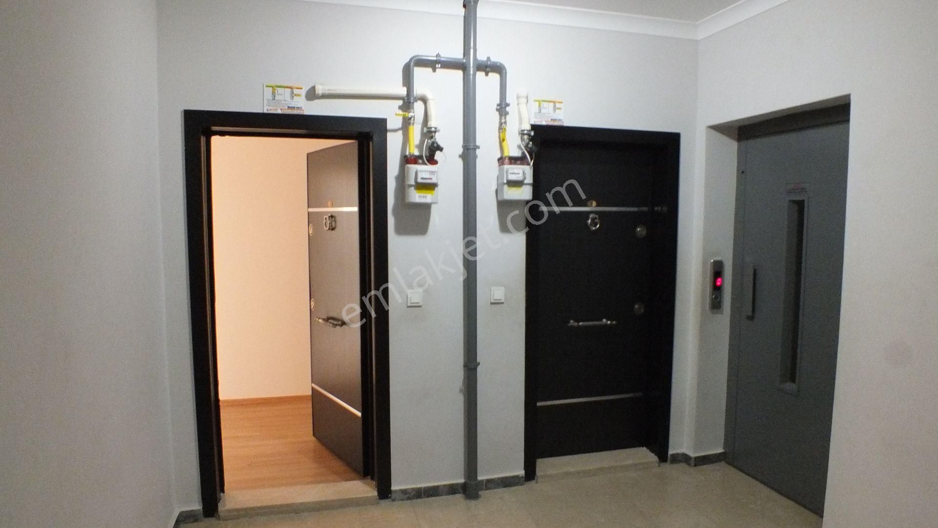 Çukurçayır Ak Prestij 5 Etap Kiralık 3. Kat 155m2 3+1 Daire - Görsel 2