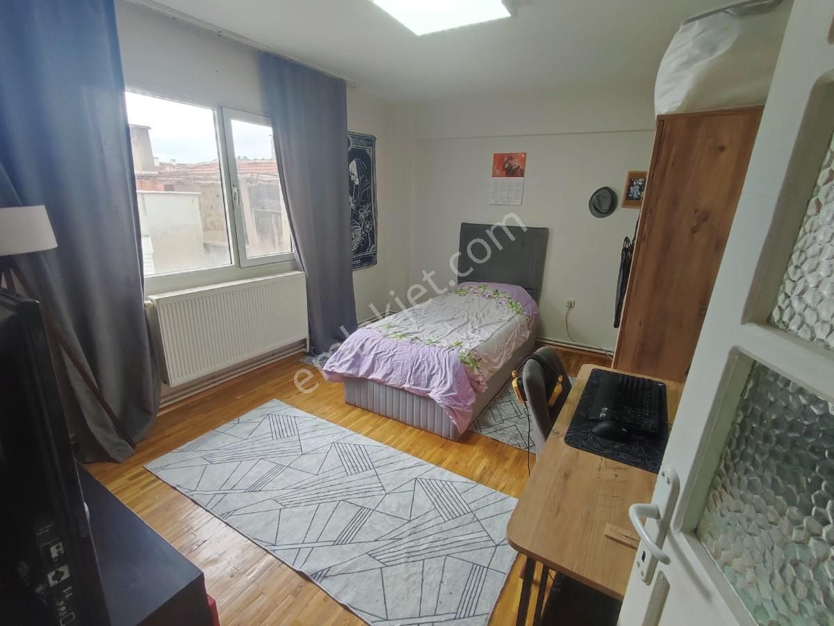 Karşıyaka, İzban Yakını, Geniş Ve Ferah Satılık 3+1 Daire - Görsel 12