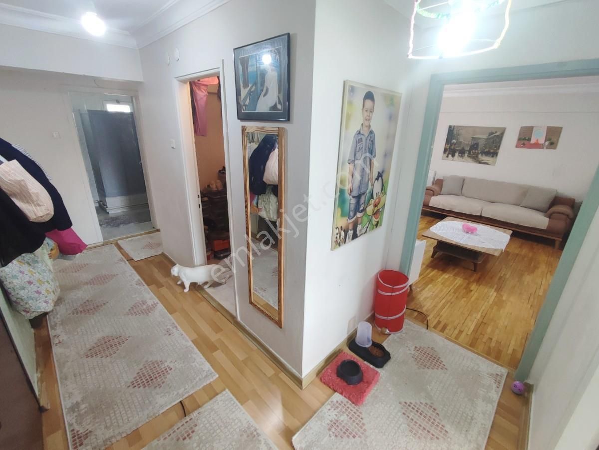 Karşıyaka, İzban Yakını, Geniş Ve Ferah Satılık 3+1 Daire - Görsel 4