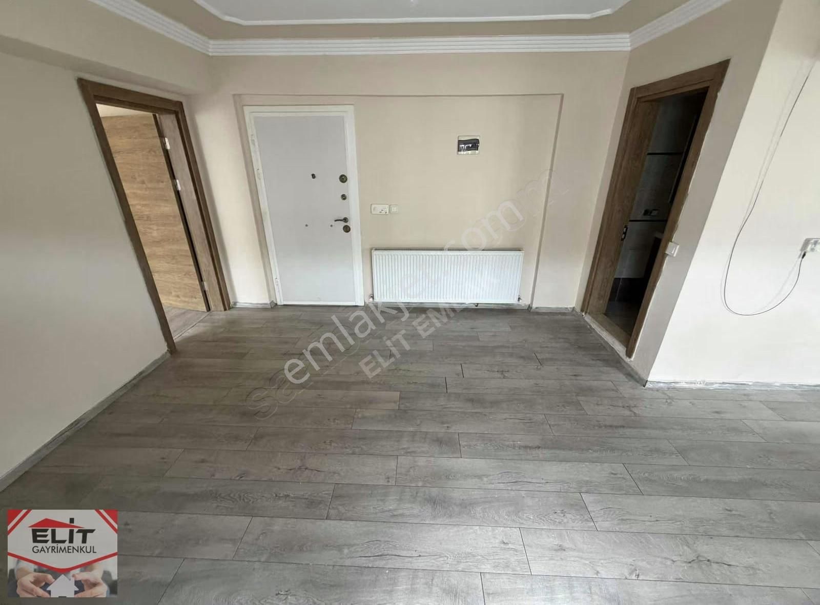 Karasu Yeni Mahallede Satılık 1+1 Kombili Daire - Görsel 8