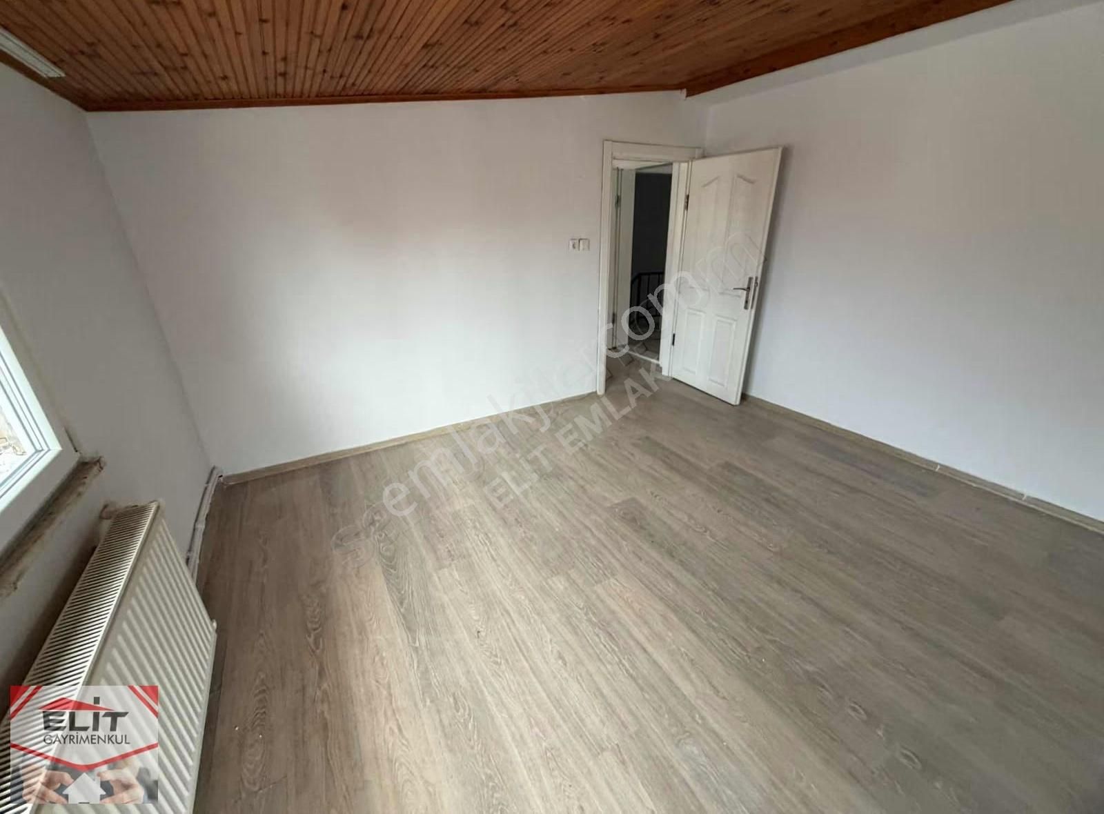 Karasu Sahilde Geniş Dubleks Daire - Görsel 29