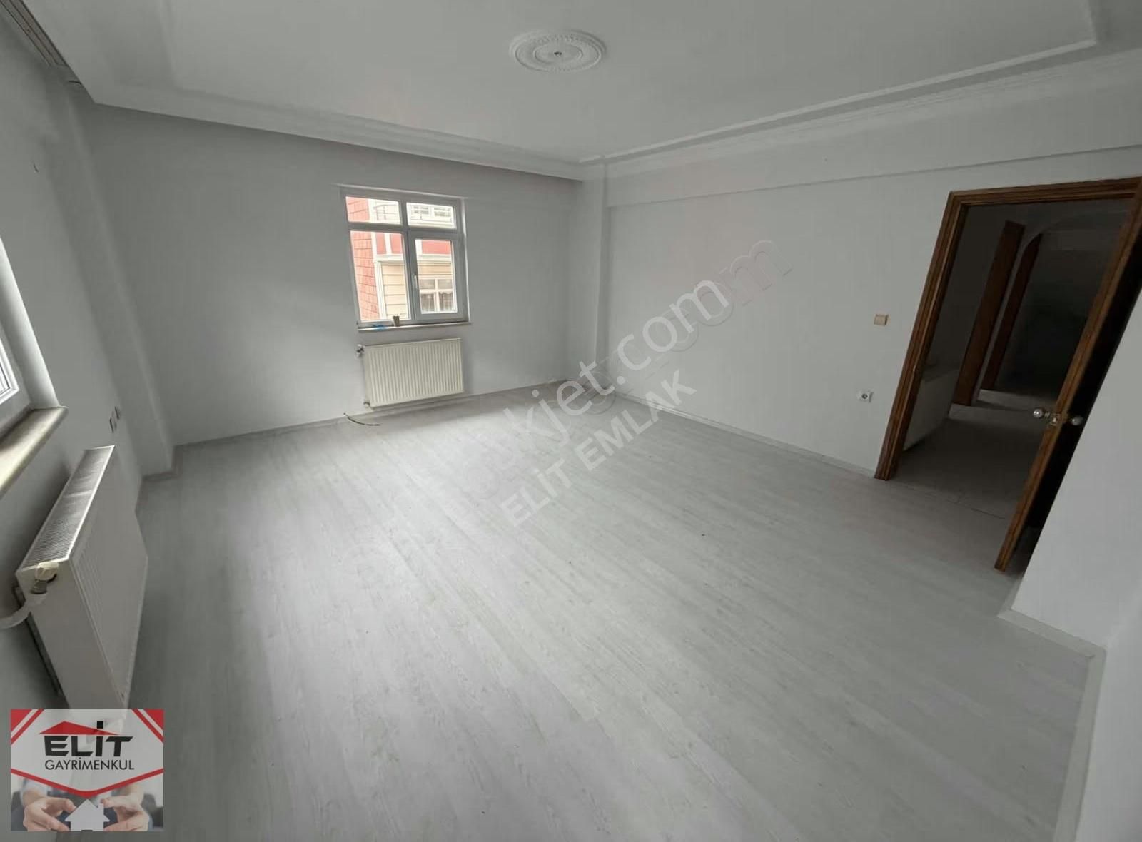 Karasu Sahilde Geniş Dubleks Daire - Görsel 1