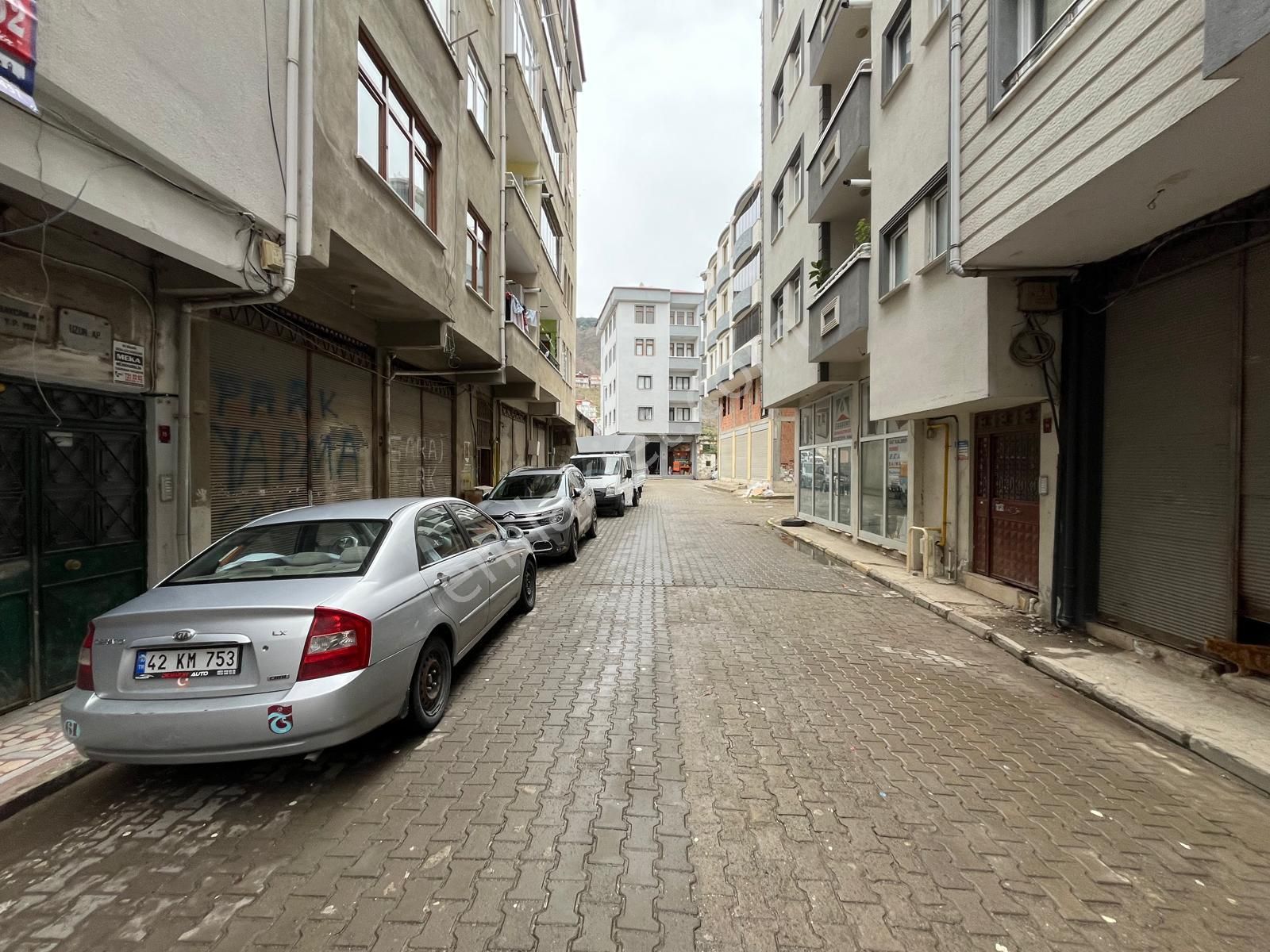 Trabzon Araklı Merkez'de Satılık 2+1 Daire - Görsel 15