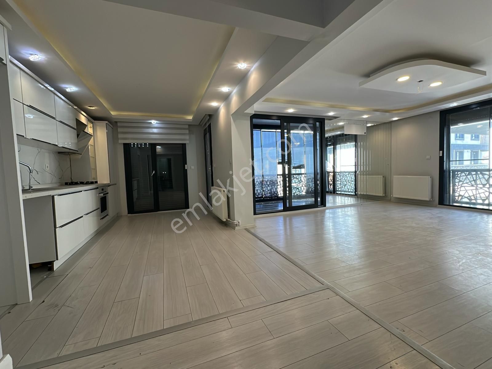 Akçay İkizçay Da 4+1 Havuzlu Otoparklı Şık Tasarımlı Satılık Dublex Daire - Görsel 15