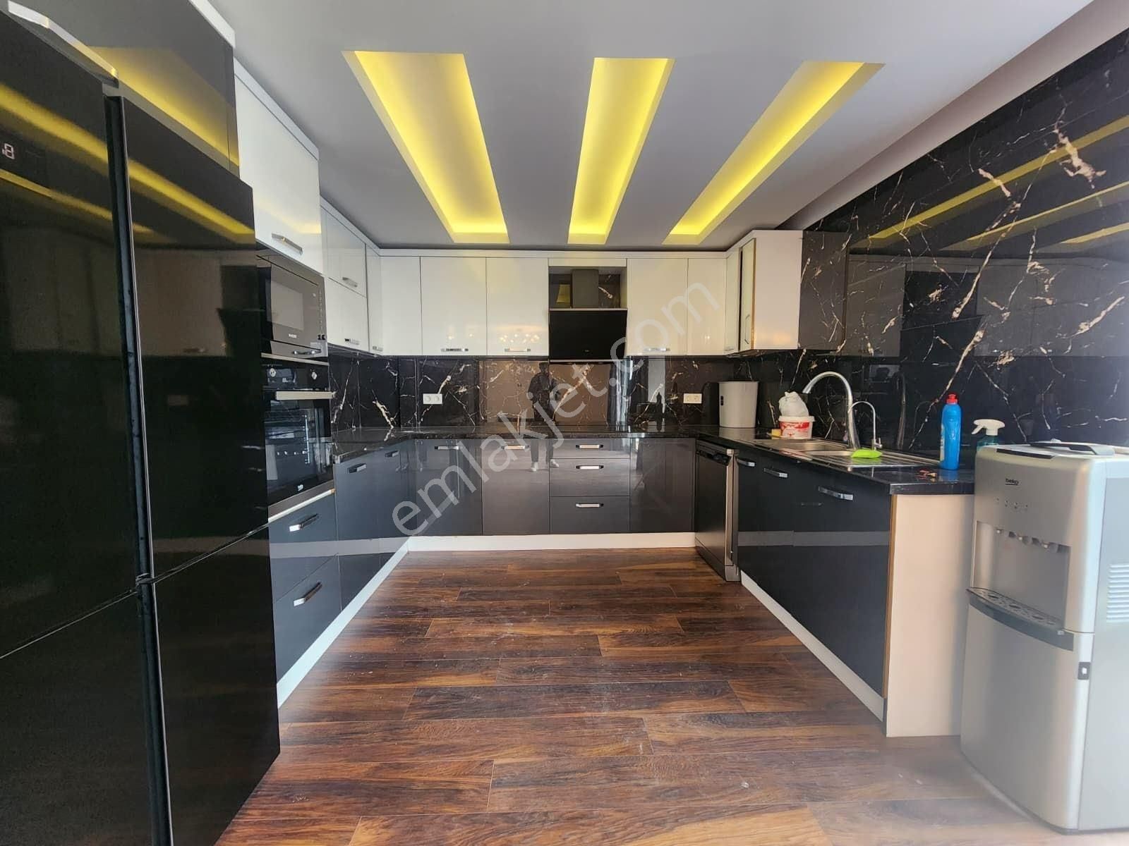Alanya Mahmutlar’da Denize 200m 2+1 Dubleks Satılık Daire - Görsel 2