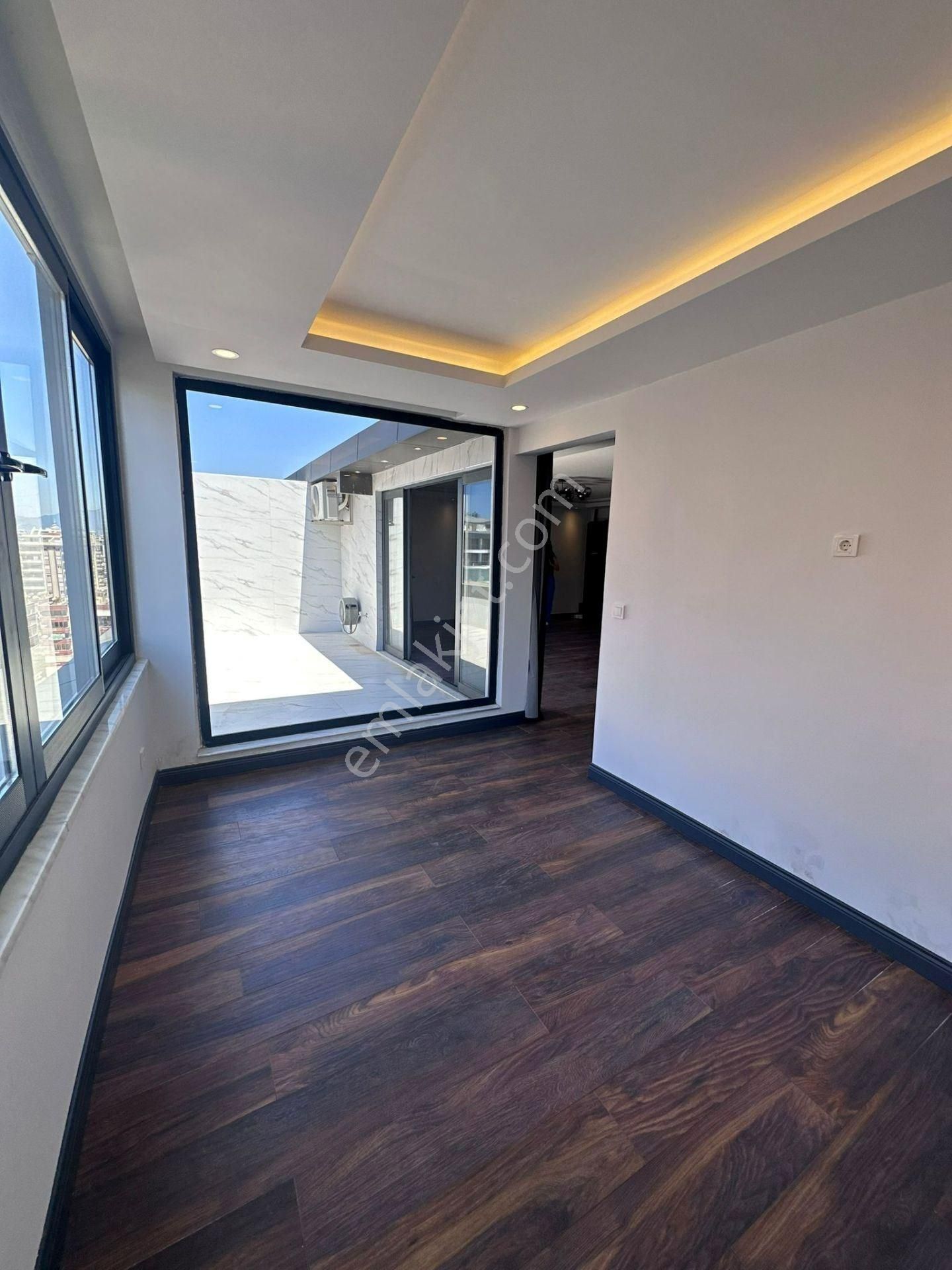 Alanya Mahmutlar’da Denize 200m 2+1 Dubleks Satılık Daire - Görsel 8