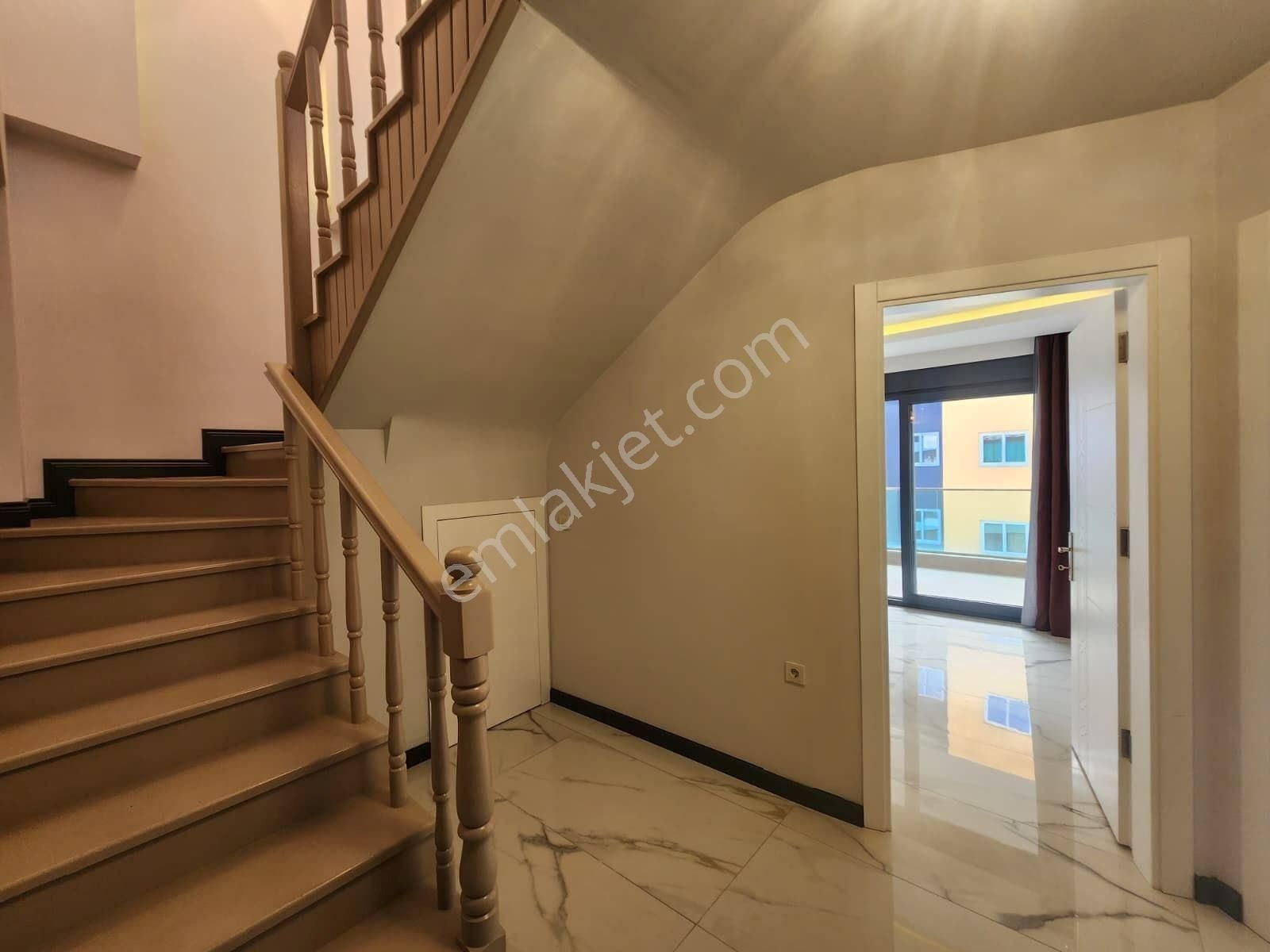 Alanya Mahmutlar’da Denize 200m 2+1 Dubleks Satılık Daire - Görsel 14
