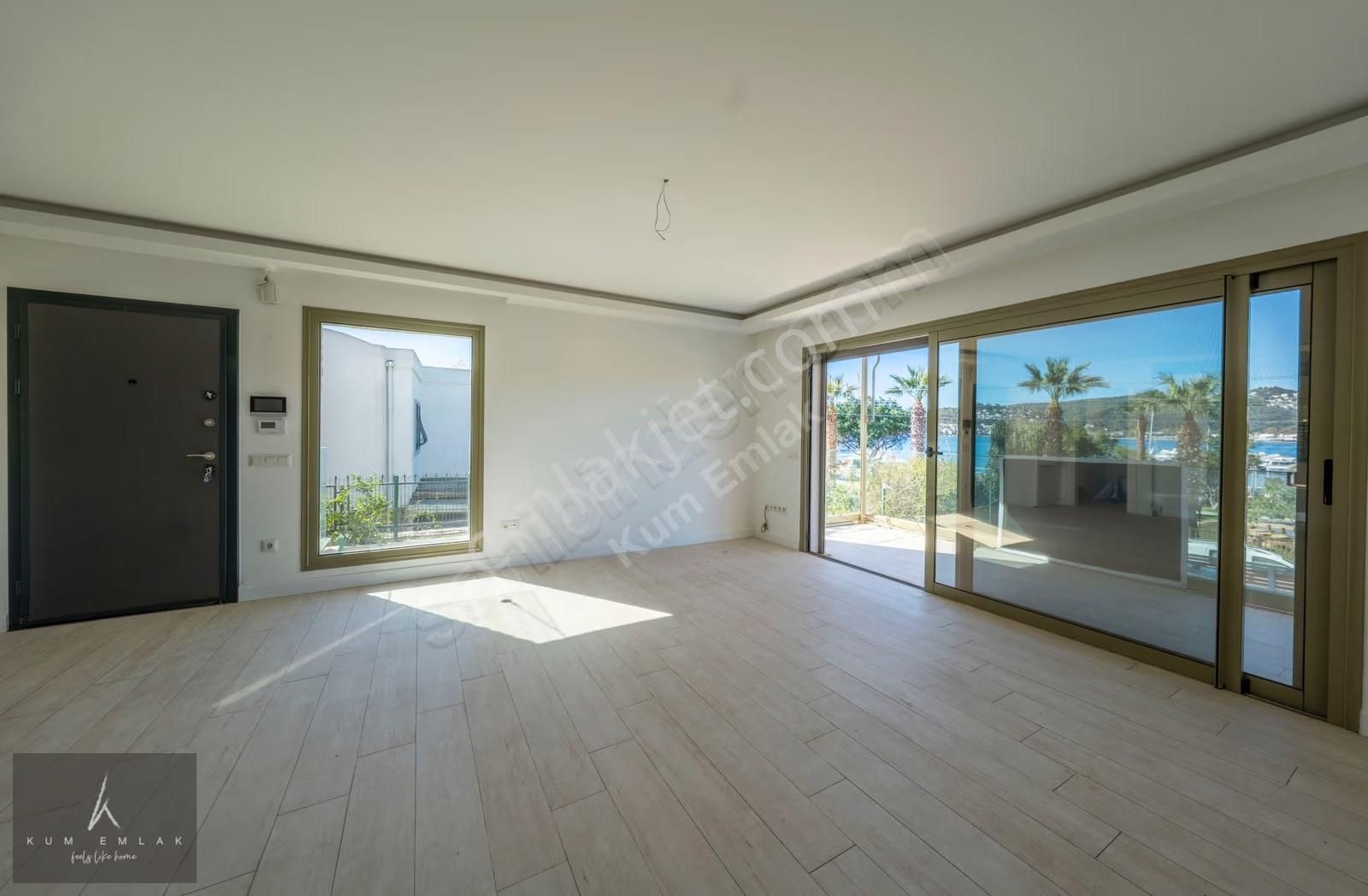 Bodrum Bitez Yalı'da Denize Sıfır, Havuzlu Satılık Villa - Görsel 2