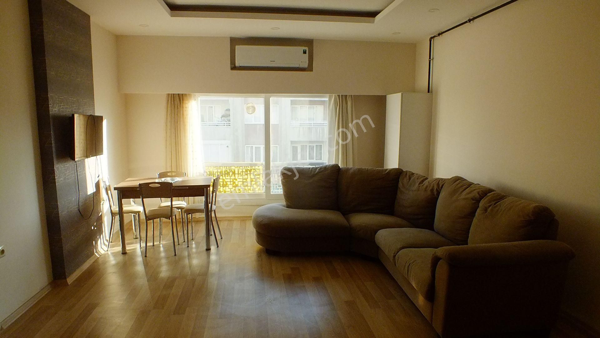 Cumhuriyet Mahallesinde Satılık Eşyalı Kiracılı Doğalgazlı 2+1 Daire - Görsel 3