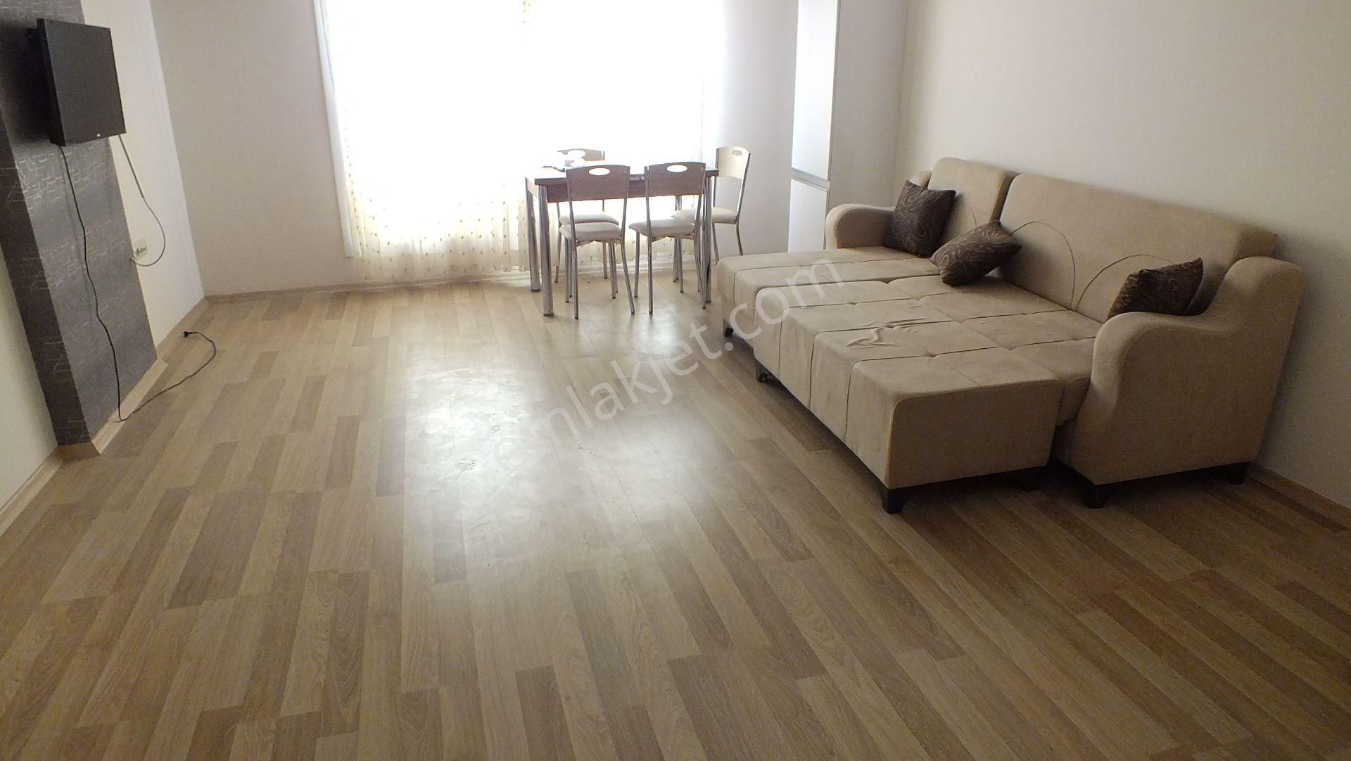 Cumhuriyet Mahallesinde Satılık Eşyalı Kiracılı Doğalgazlı 2+1 Daire - Görsel 14