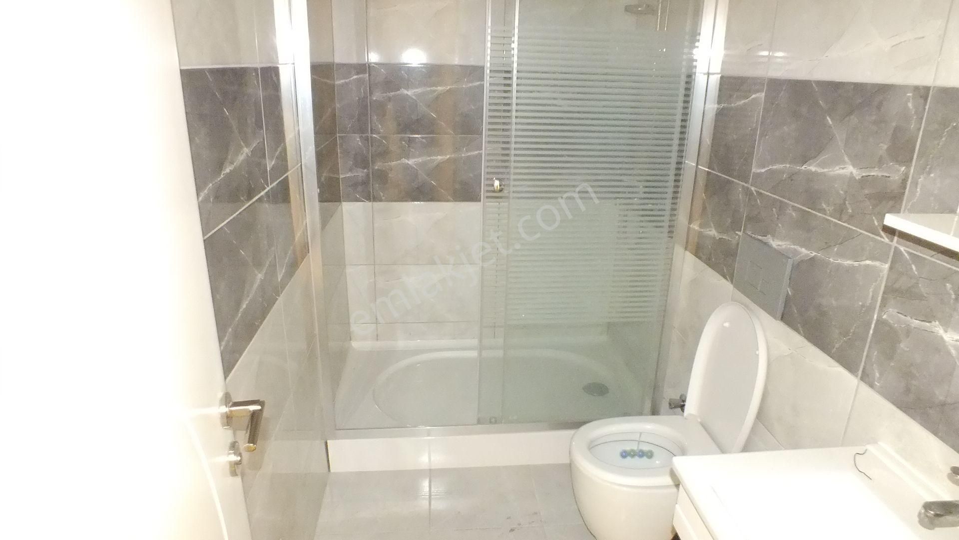 Cumhuriyet Mahallesinde Satılık Eşyalı Kiracılı Doğalgazlı 2+1 Daire - Görsel 18