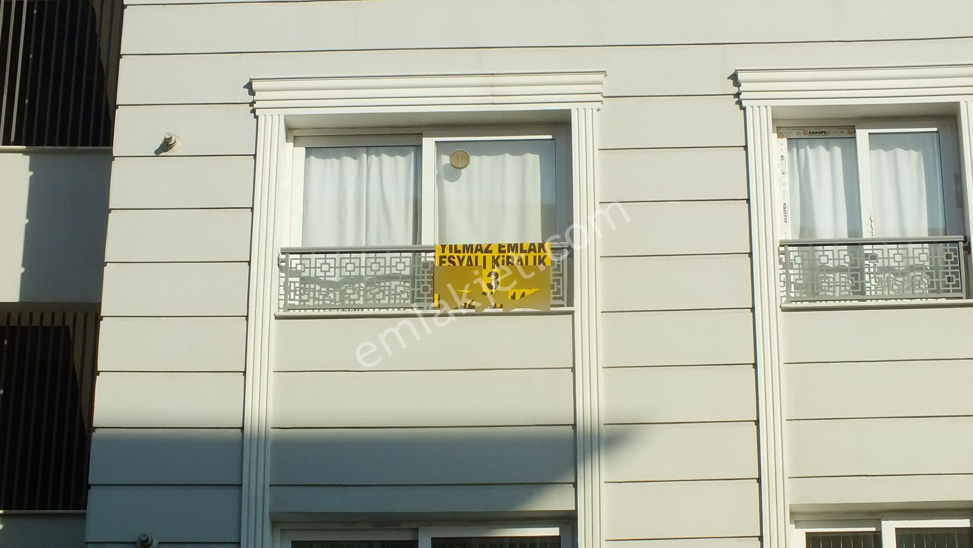 Cumhuriyet Mahallesinde Satılık Eşyalı Kiracılı Doğalgazlı 2+1 Daire - Görsel 20