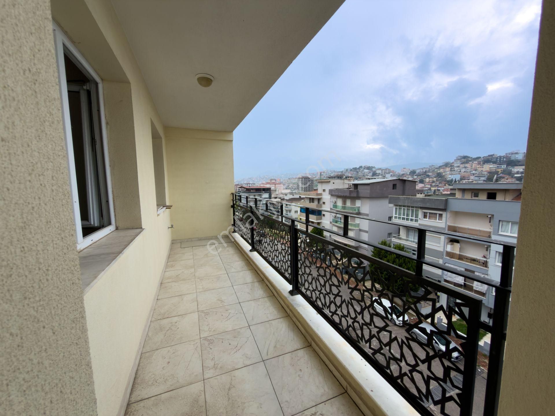 Karabağlar Ali Fuat Cebesoy’da Deniz Ve Şehir Manzaralı 3+1 Kiralık Daire !! - Görsel 9