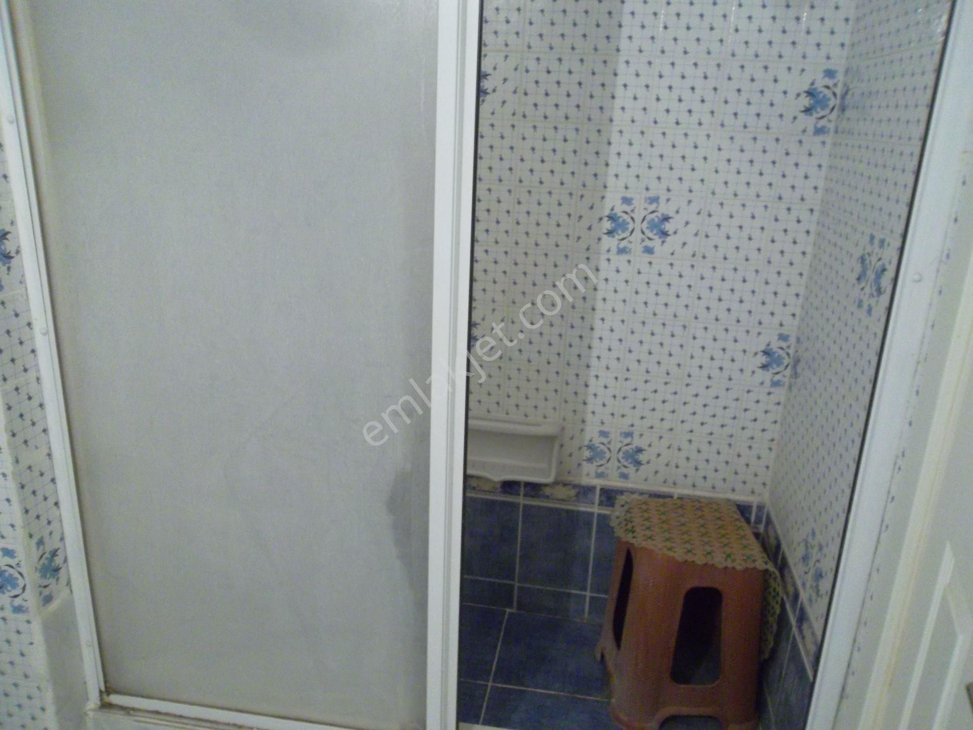 Üçyol Metro Yanında Asansörlü Ara Kat 2+1 Kiralık Daire - Görsel 15