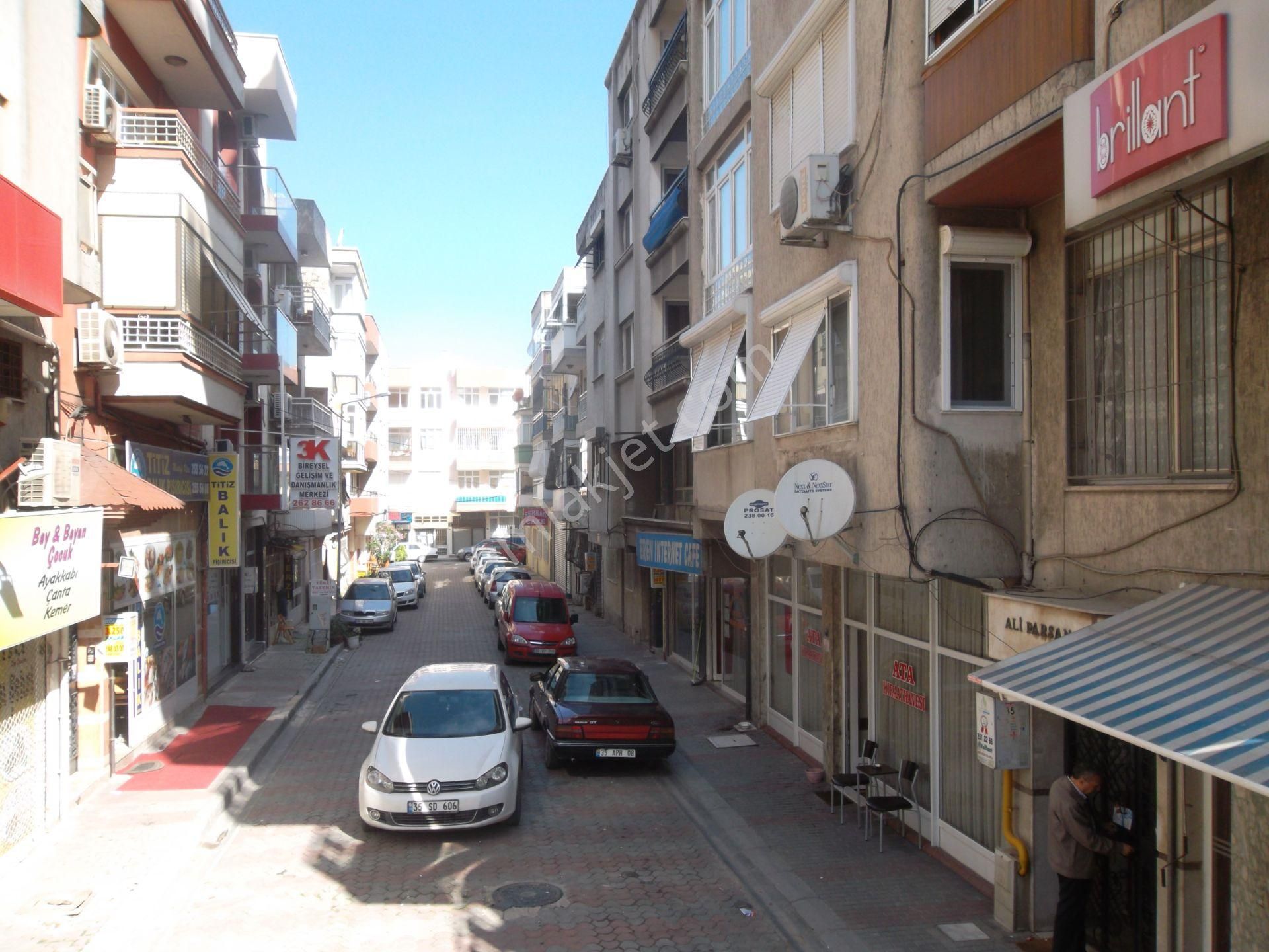 Üçyol Metro Yanında Asansörlü Ara Kat 2+1 Kiralık Daire - Görsel 23