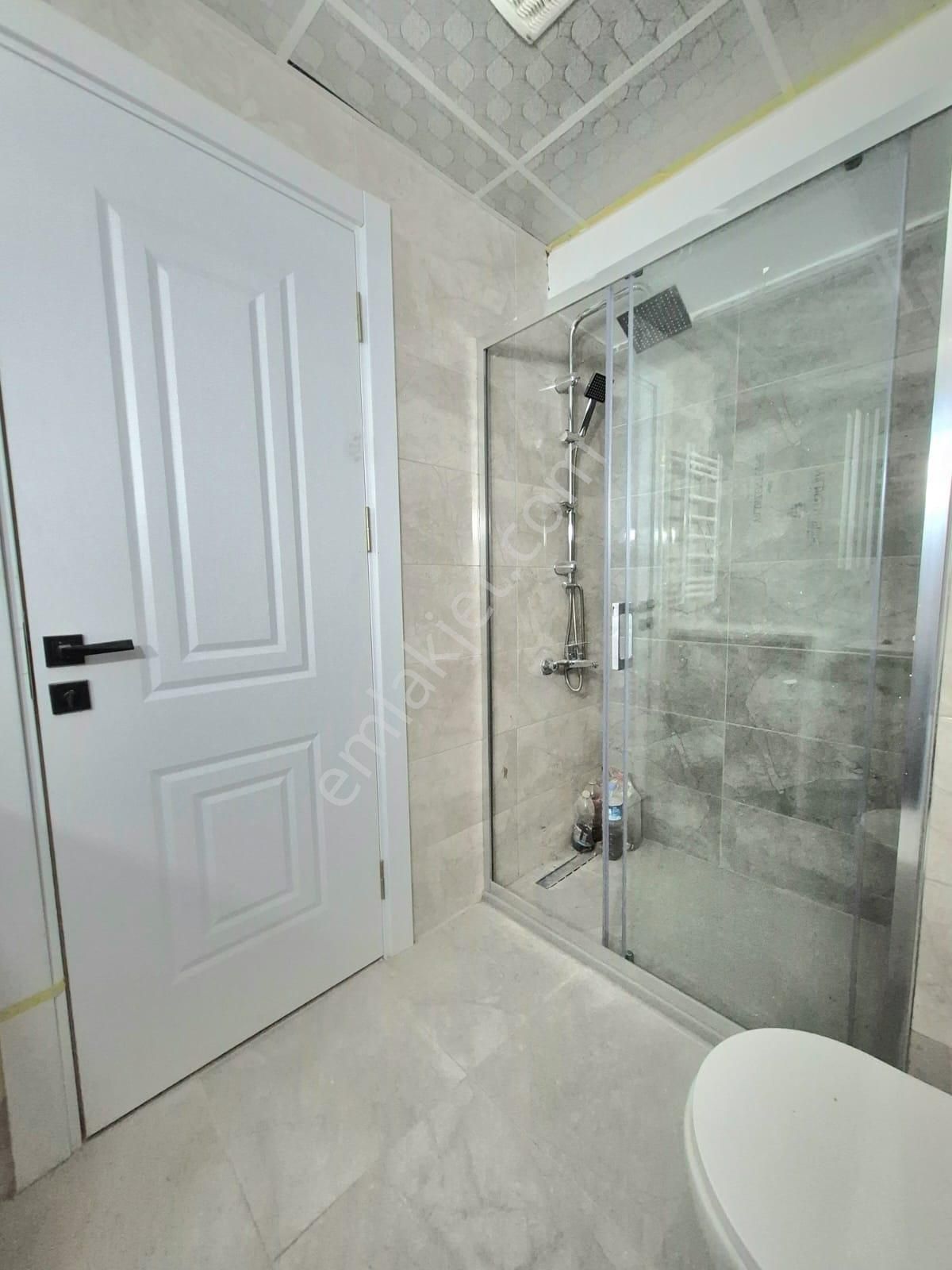 K.yaka Alaybey Merkezde Sıfır Bina Otoparklı 2+1 90 M2 - Görsel 15