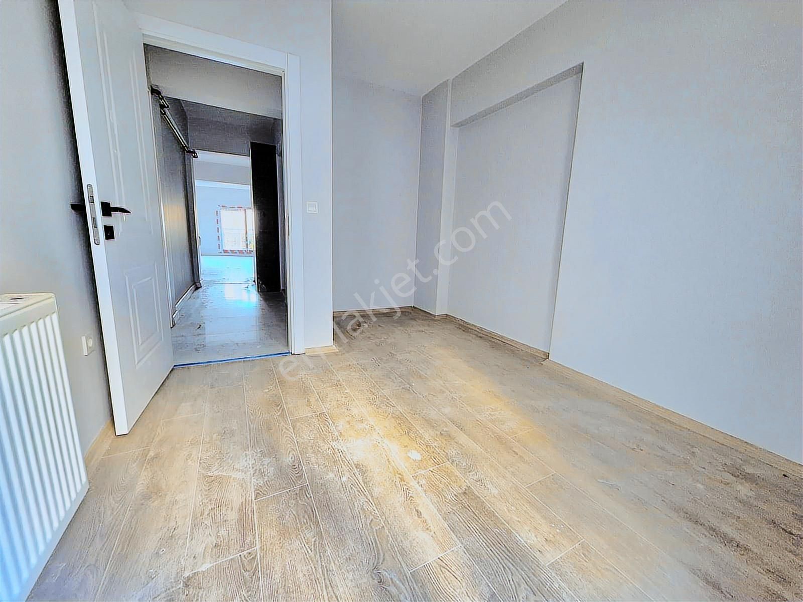 K.yaka Alaybey Merkezde Sıfır Bina Otoparklı 2+1 90 M2 - Görsel 18