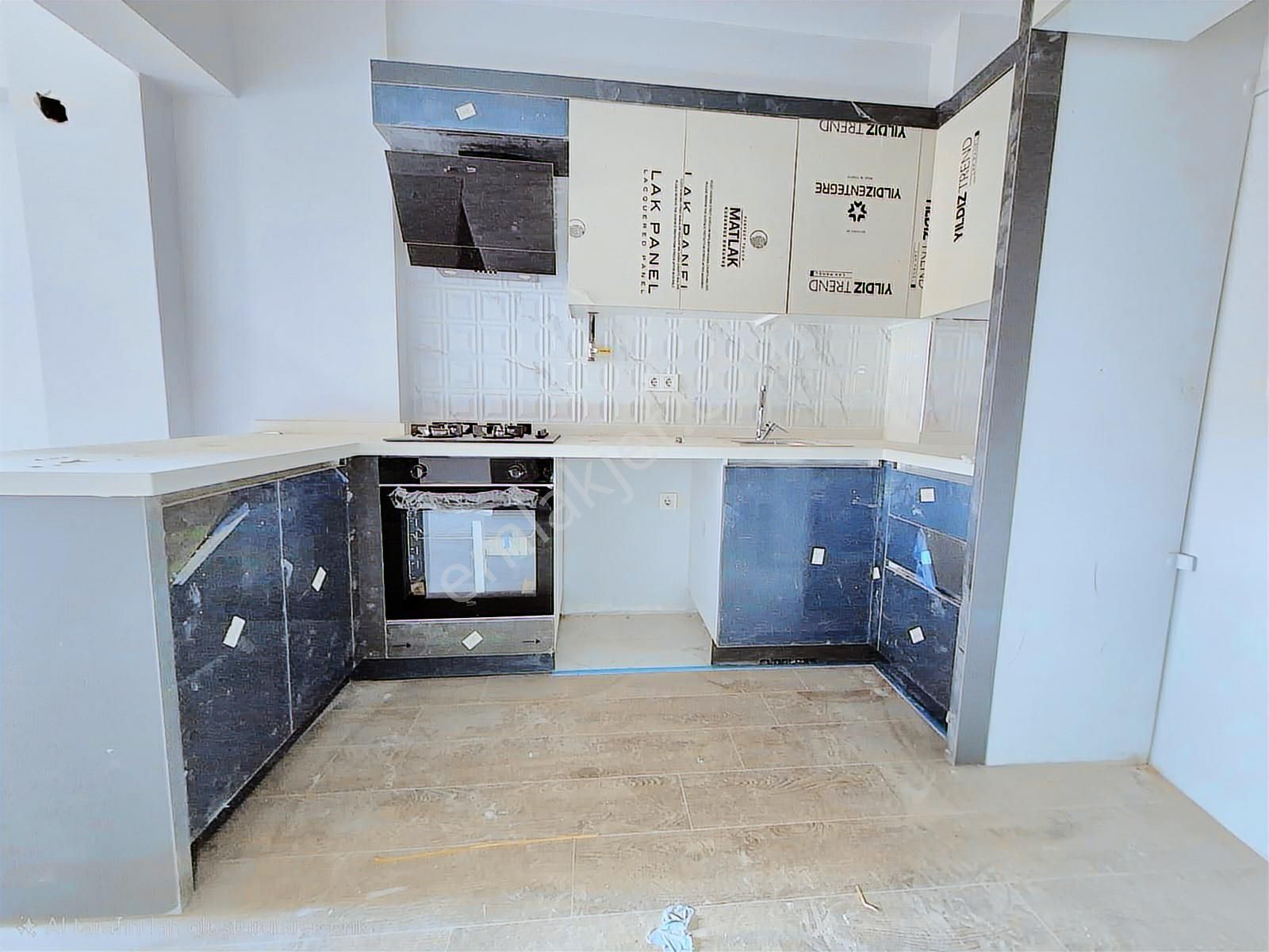 K.yaka Alaybey Merkezde Sıfır Bina Otoparklı 2+1 90 M2 - Görsel 7