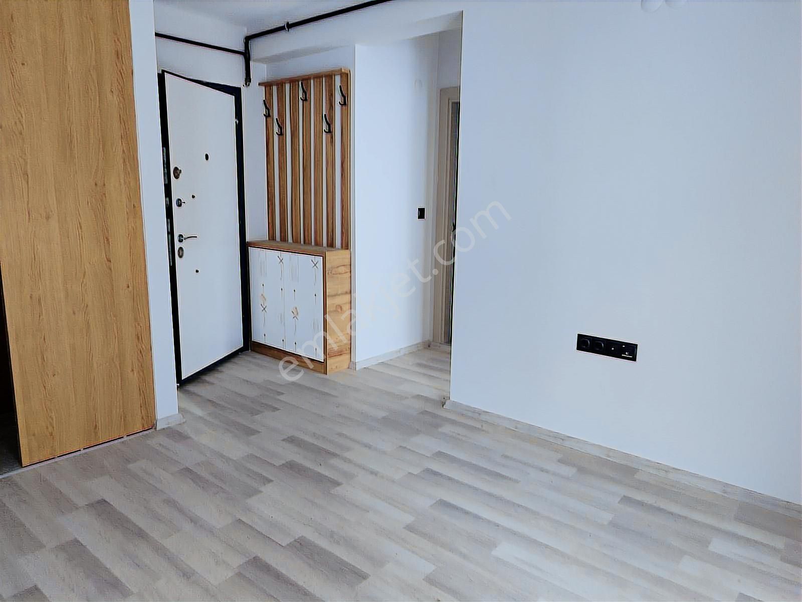 Seyrekte Kapalı Mutfak Tarzında 1+1 Doğalgaz Li Daire - Görsel 4