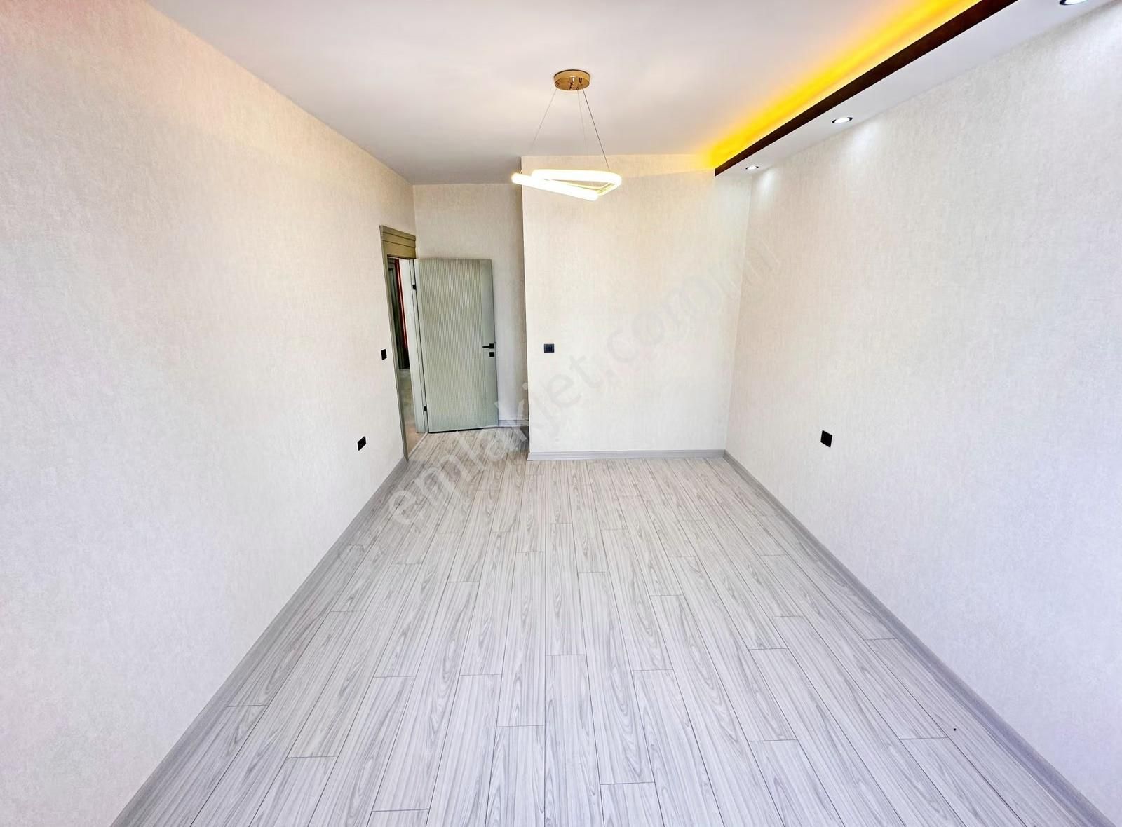 Keçiören Bağlum Da Full Yapılı Sıfır Park Cepheli Geniş 3+1 - Görsel 12