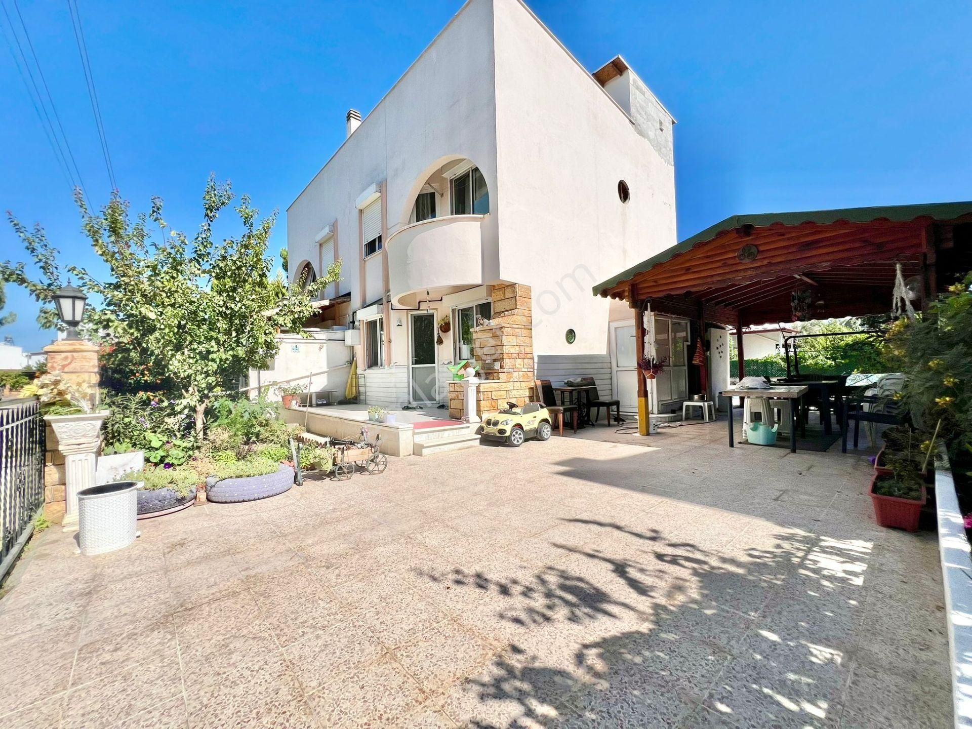 ✅✅ Tek Yetkili Alçınar Emlaktan Havuzlu Otoparklı 3+1 Villa✅✅ - Görsel 19
