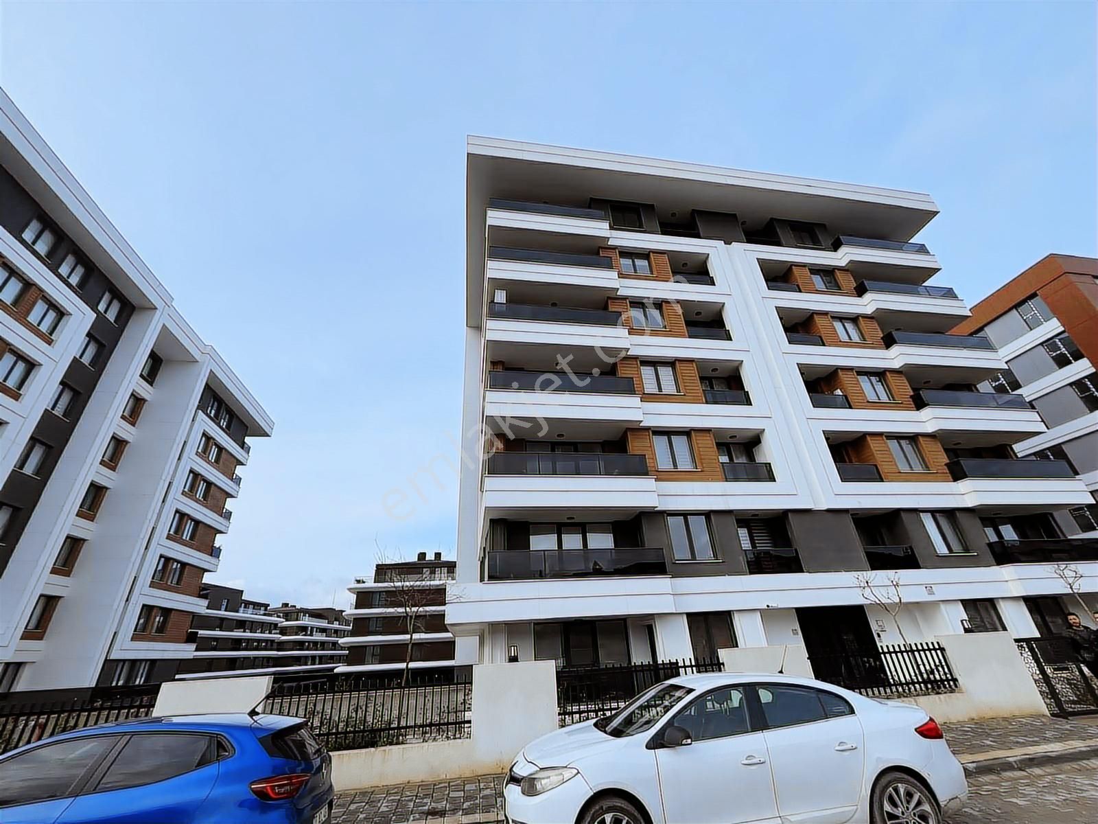 2+1 (en Uygunu)a-kalite Sıfr Yüksek Giriş Meydan Suitesde Ön Cep - Görsel 9