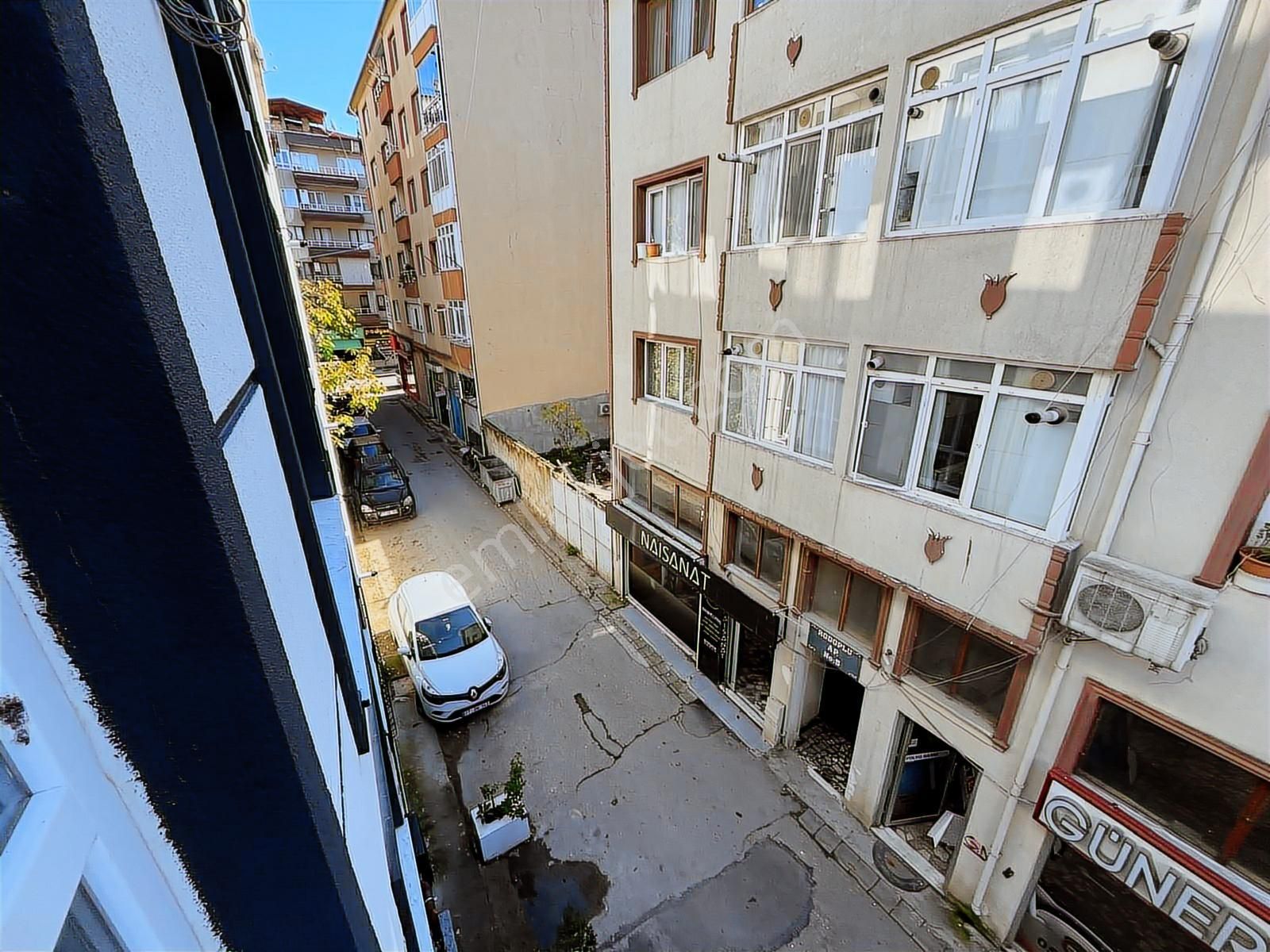 Şehrin Göbeğinde 2+1 Sıfır Arakat (ön Cephe) Yüksek Kira Getril - Görsel 24