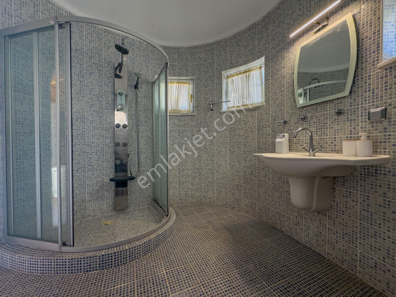 Belekte Fırsat Villa! 228 M² Geniş Yaşam Alanı - Görsel 31