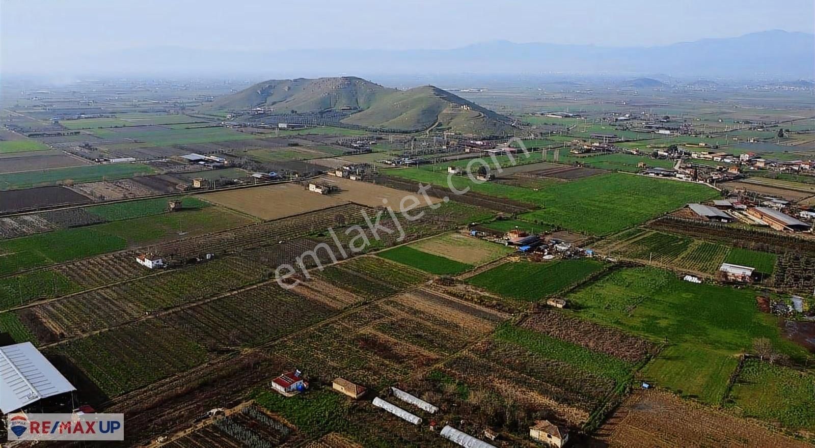 Ödemiş 'te 11.156 M² Düz Verimli Arazi - Görsel 25