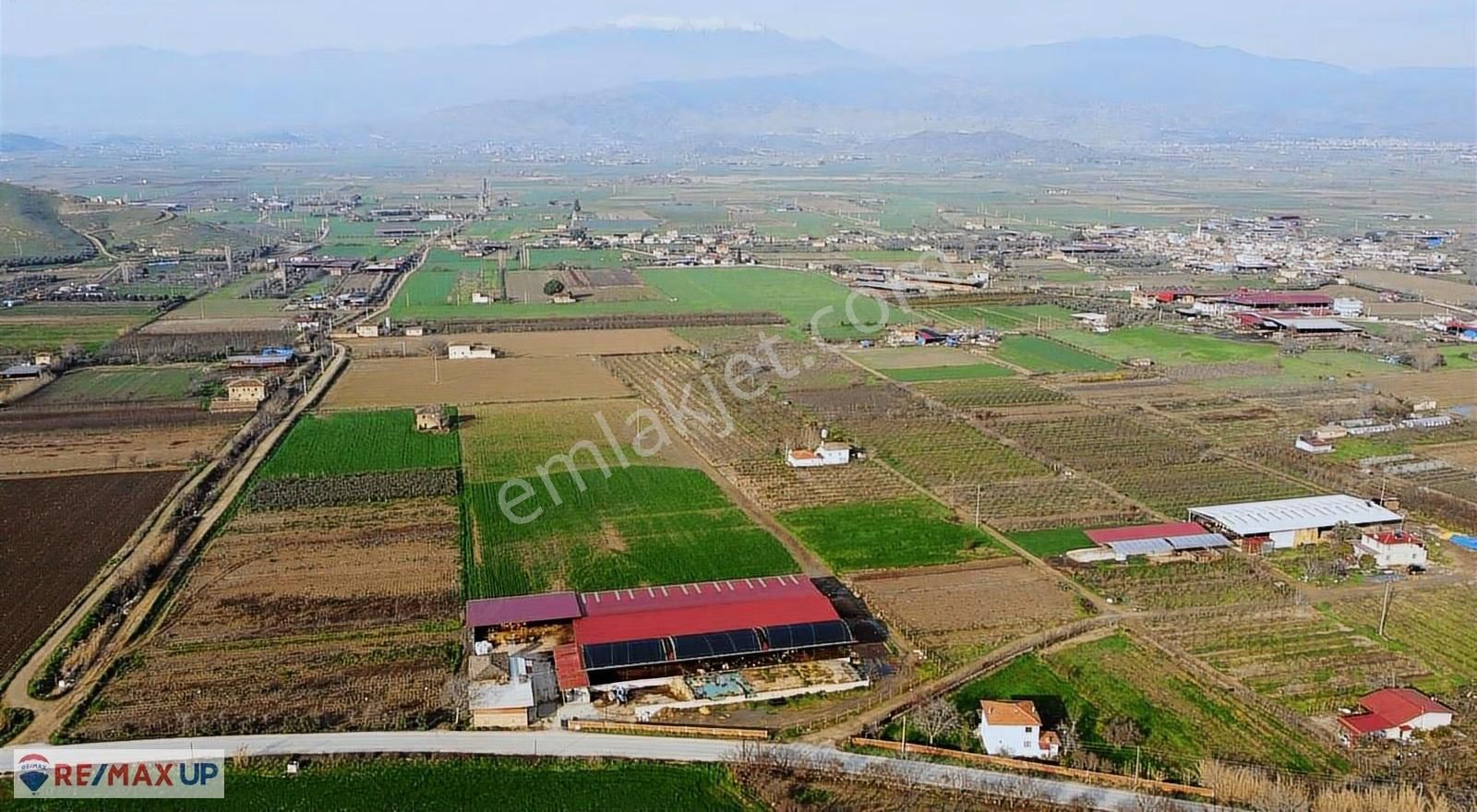 Ödemiş 'te 11.156 M² Düz Verimli Arazi - Görsel 28