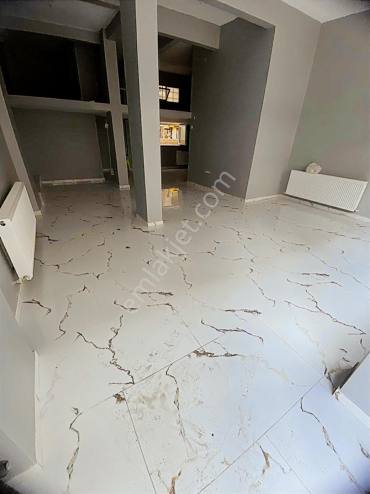 Kadıköy Caferağa'da Satılık 85m² Yüksek Kira Getirili Dükkan - Görsel 7