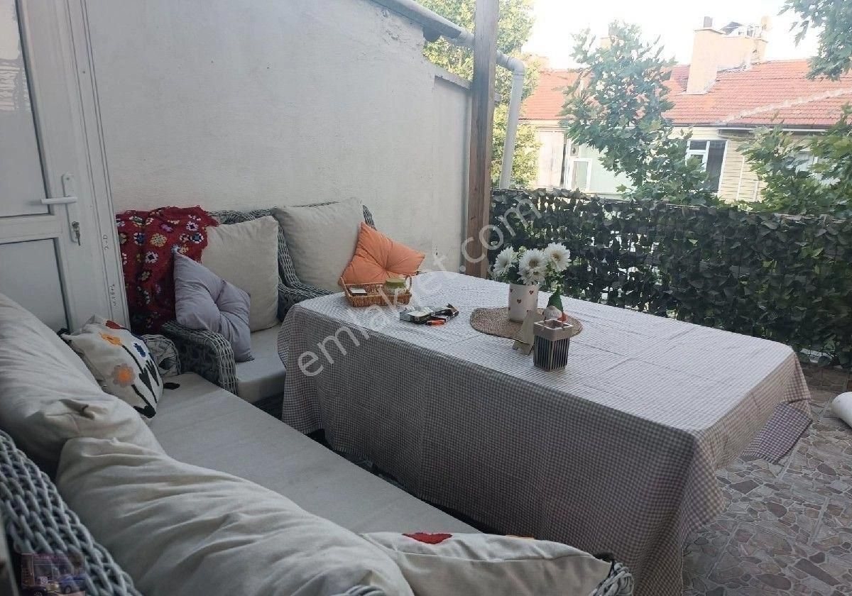 Gazi Mahallesi'nde Süper Konumda Full Bakımlı Yapılı Büyük Teraslı Daire - Görsel 9