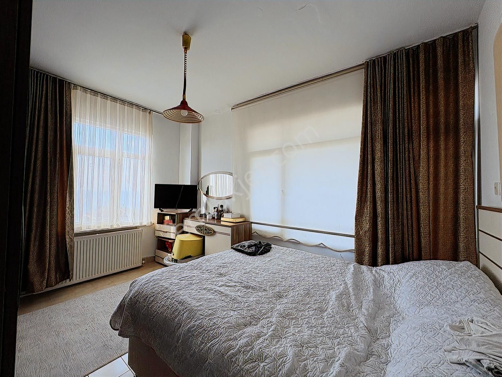 Büyükçekmece Güzelce Karagül Sitesinde 145 M2 3+1 Satılık Daire - Görsel 22
