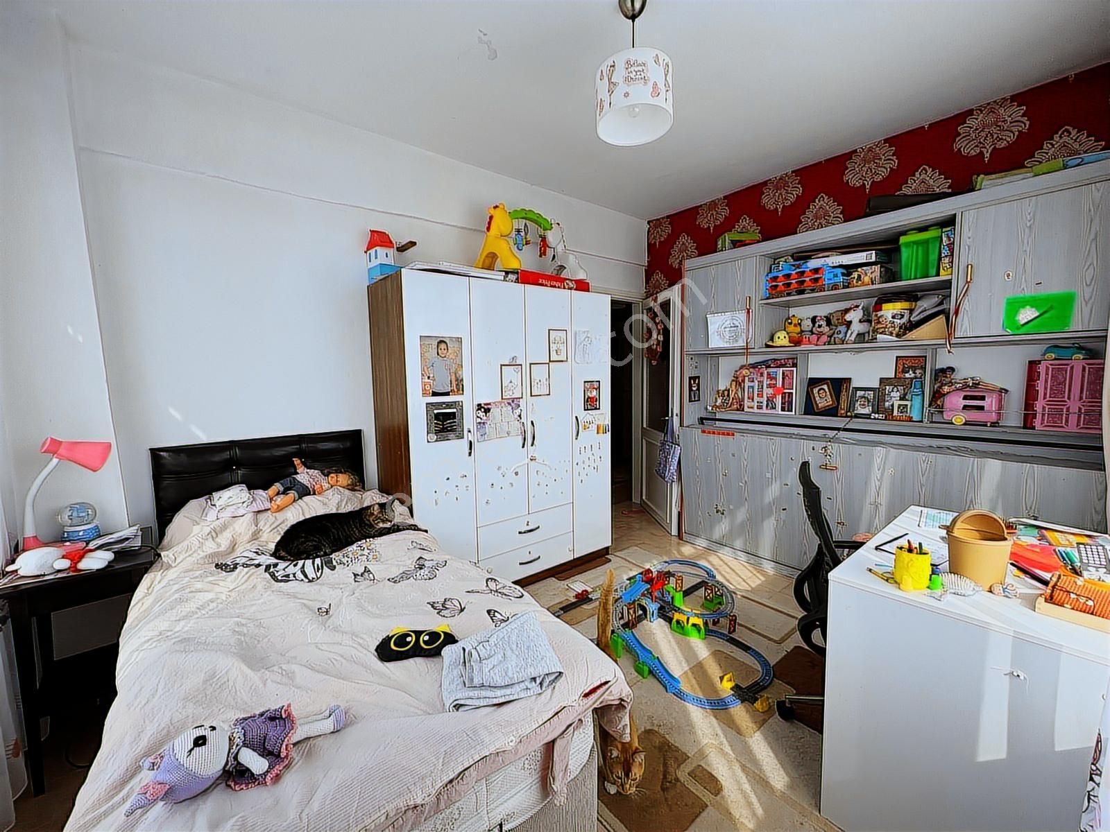 Büyükçekmece Güzelce Karagül Sitesinde 145 M2 3+1 Satılık Daire - Görsel 4