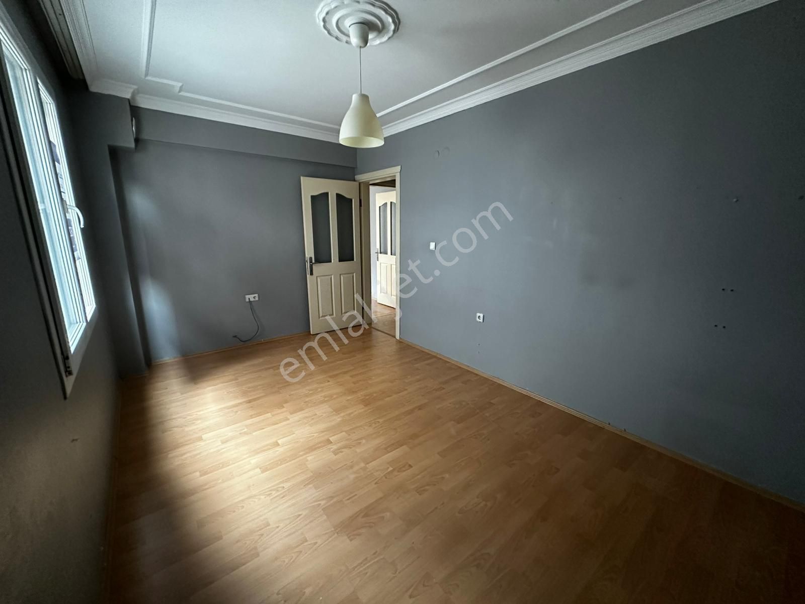 Bornova Çamdibi Merkezi Konumda Kiralık Geniş 3+1 Daire - Görsel 32