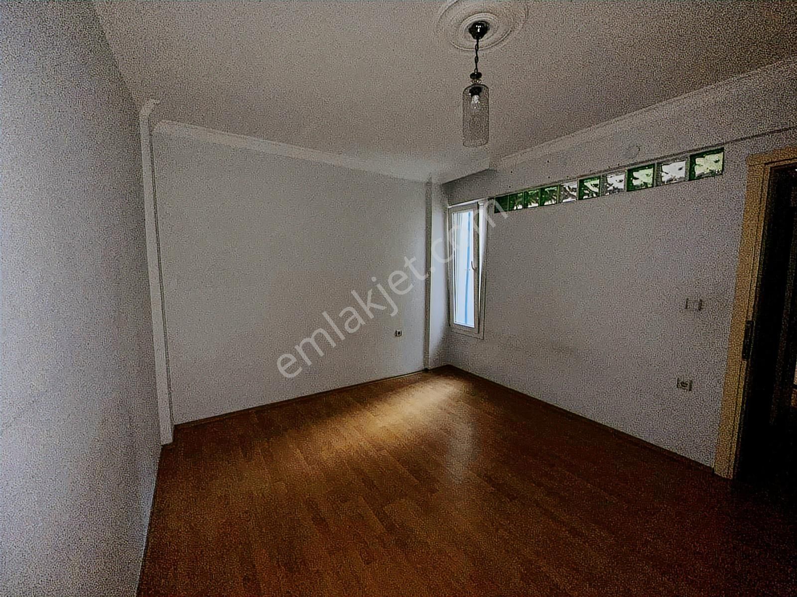 Bornova Çamdibi Merkezi Konumda Kiralık Geniş 3+1 Daire - Görsel 33