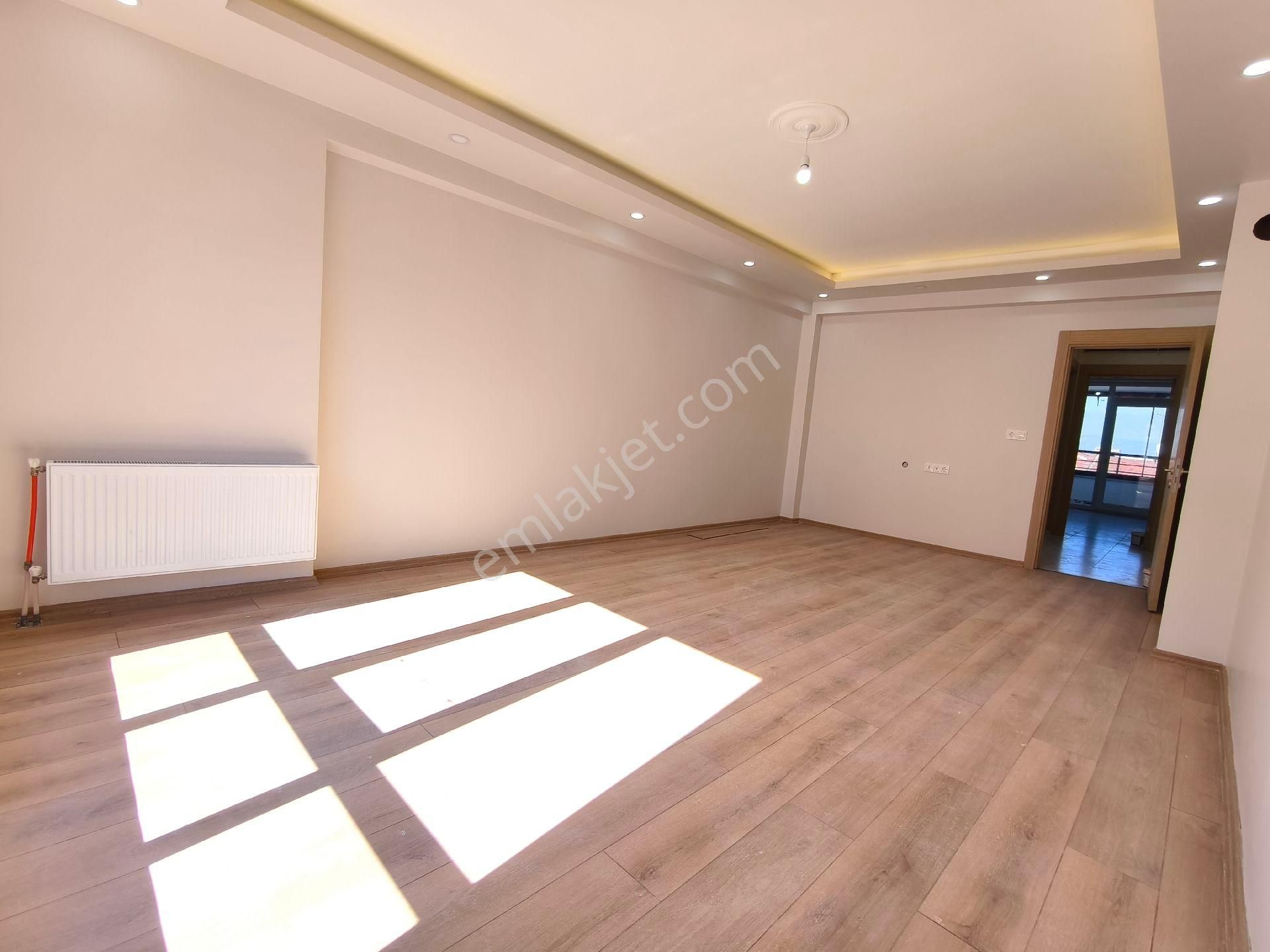 Pera'dan Emek Mh.dilek Cd.yakını, 105 M2,sıfır Satılık 2+1 - Görsel 2