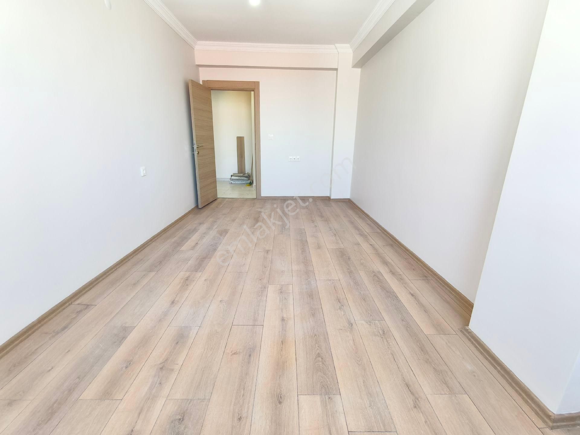 Pera'dan Emek Mh.dilek Cd.yakını, 105 M2,sıfır Satılık 2+1 - Görsel 13