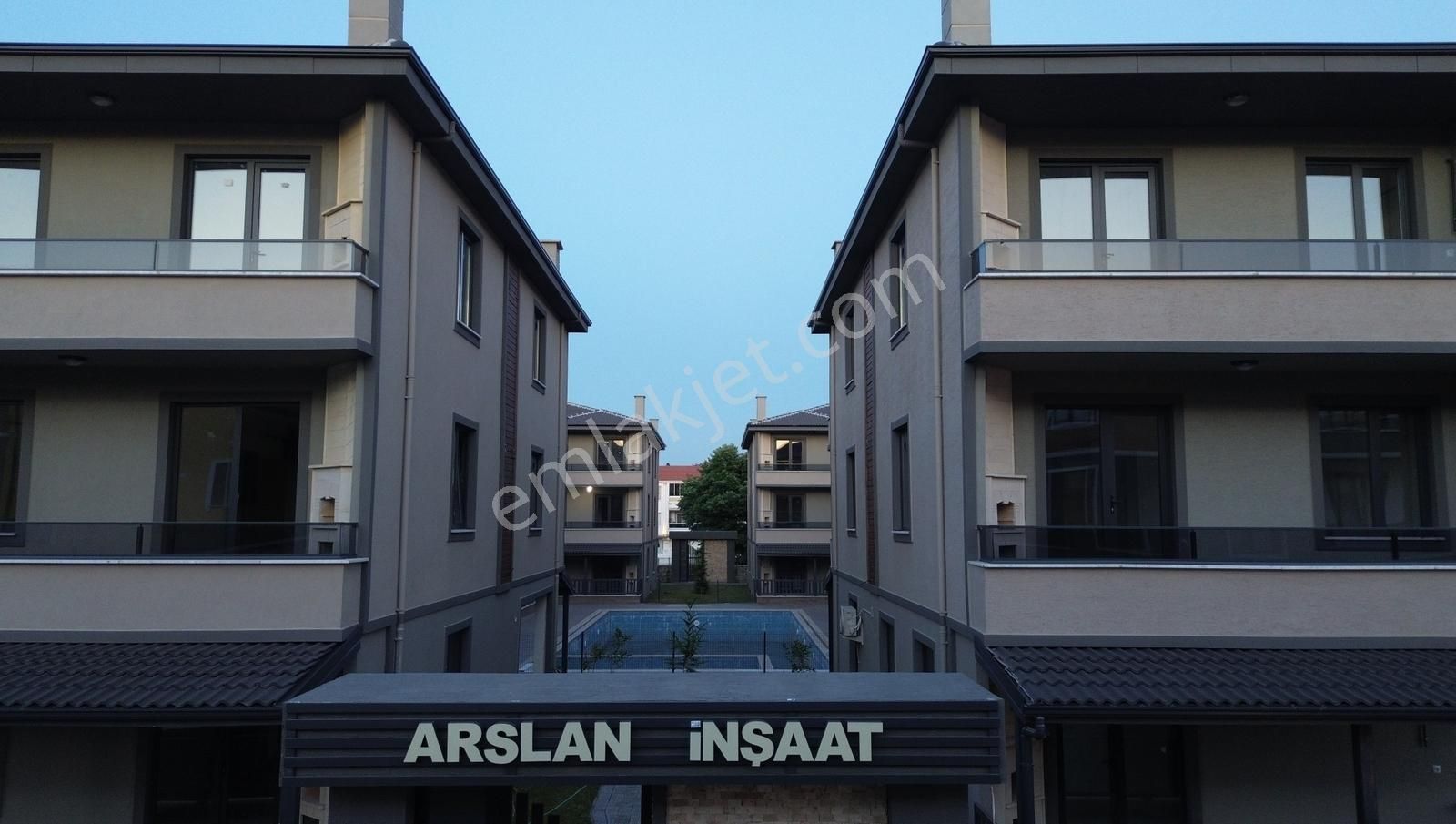 Arslan İnşaattan Karasunun Gözdesi Cristal City'de Havuzlu Daire - Görsel 5