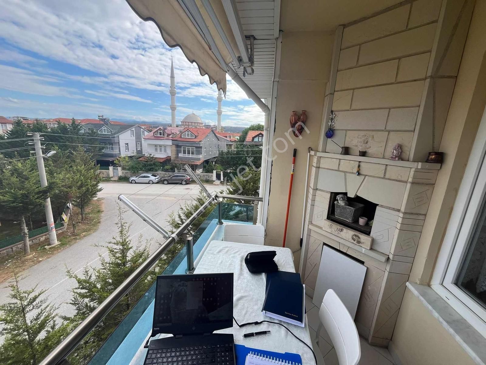 Denize Yakın 2+1 Havuzlu Site İçi Açık Cephe Akkum Mevki - Görsel 13