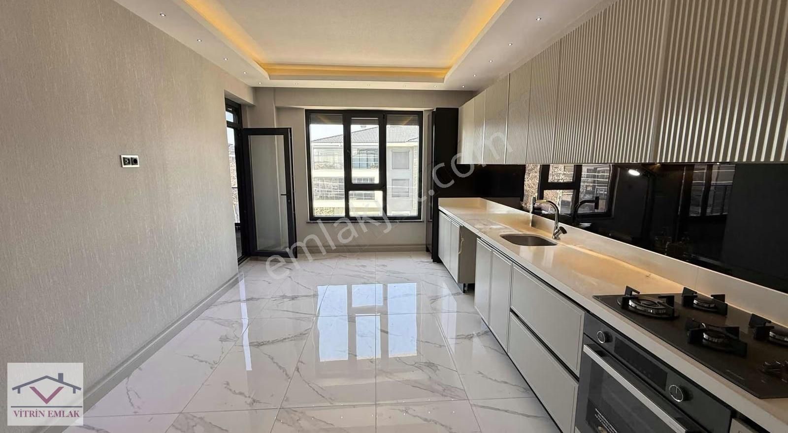 Buhara Mahallesi 180 M² Konforlu Ve Prestijli 3+1 Satılık Daire