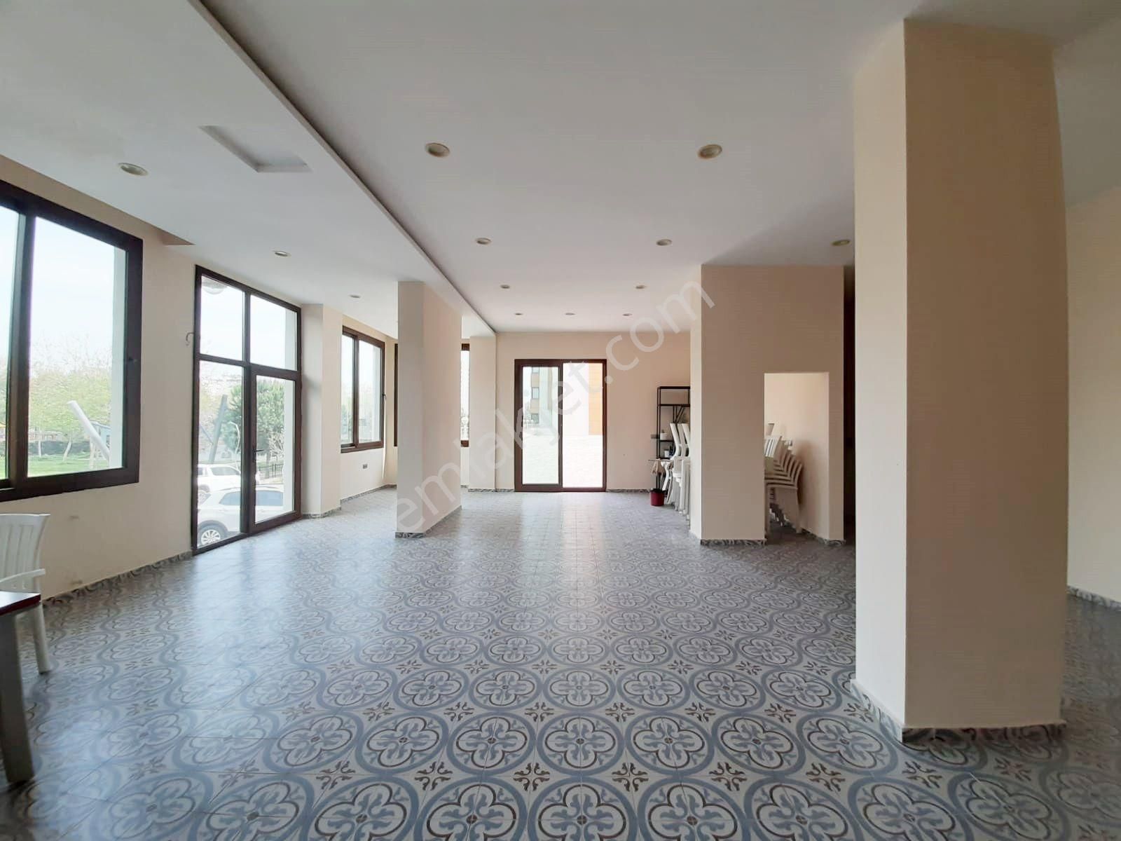 Yurt Mahallesin'de Park Manzaralı Her Kat Tek Daire Akıllı Ev Sistemli 5+1 !!! - Görsel 43