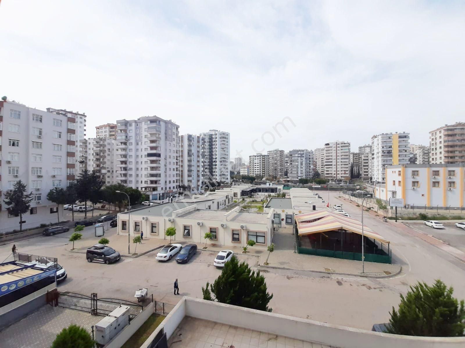 Yurt Mahallesin'de Park Manzaralı Her Kat Tek Daire Akıllı Ev Sistemli 5+1 !!! - Görsel 39