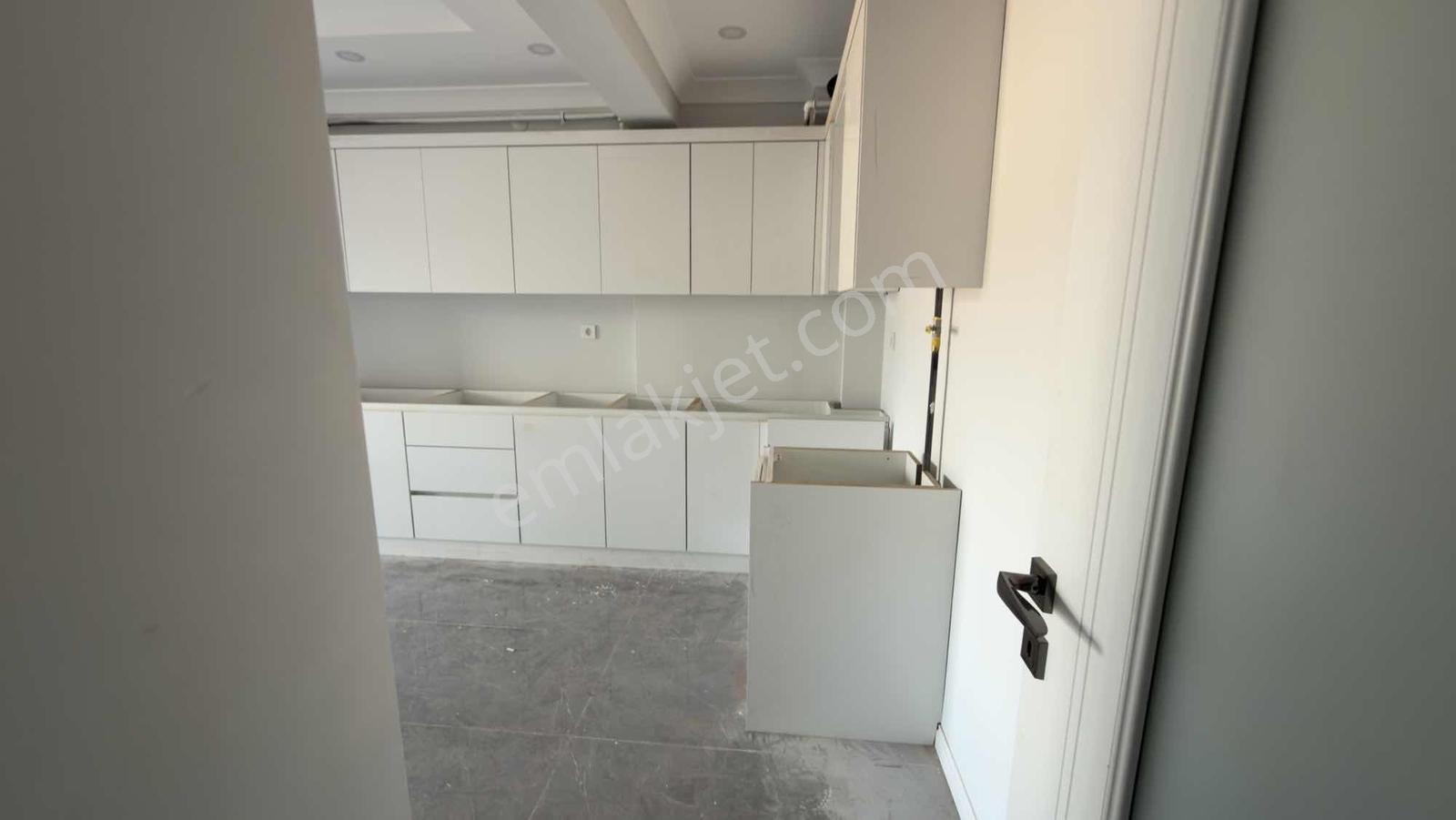 Remax Dem'den Demirkent Mahallesi Ara Kat Anahtar Teslim 2+1 - Görsel 2