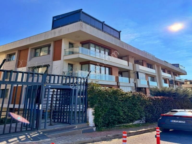 Merkezi Konumda Konsept Site İçinde Deniz Manzaralı 5+2 Dubleks - Görsel 24