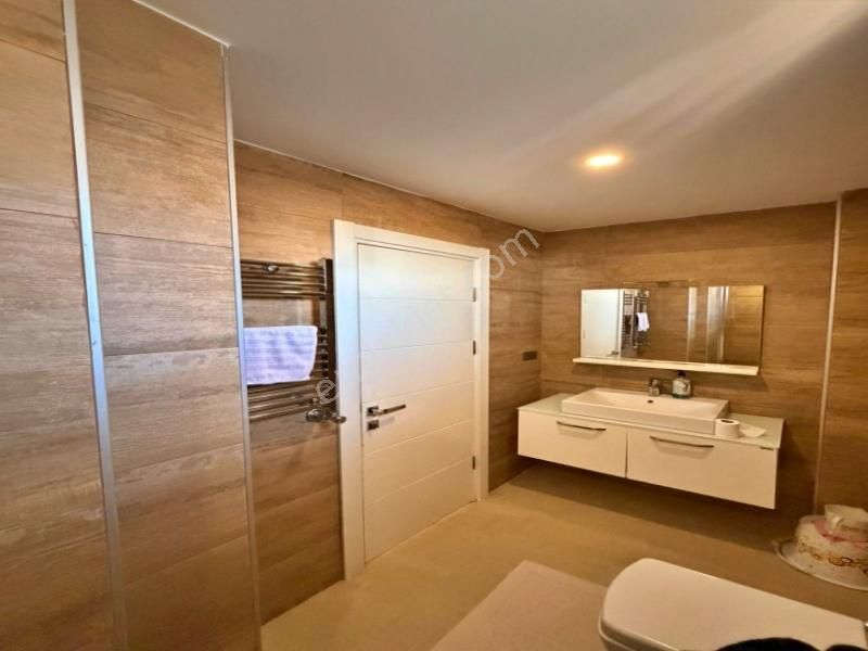 Merkezi Konumda Konsept Site İçinde Deniz Manzaralı 5+2 Dubleks - Görsel 30