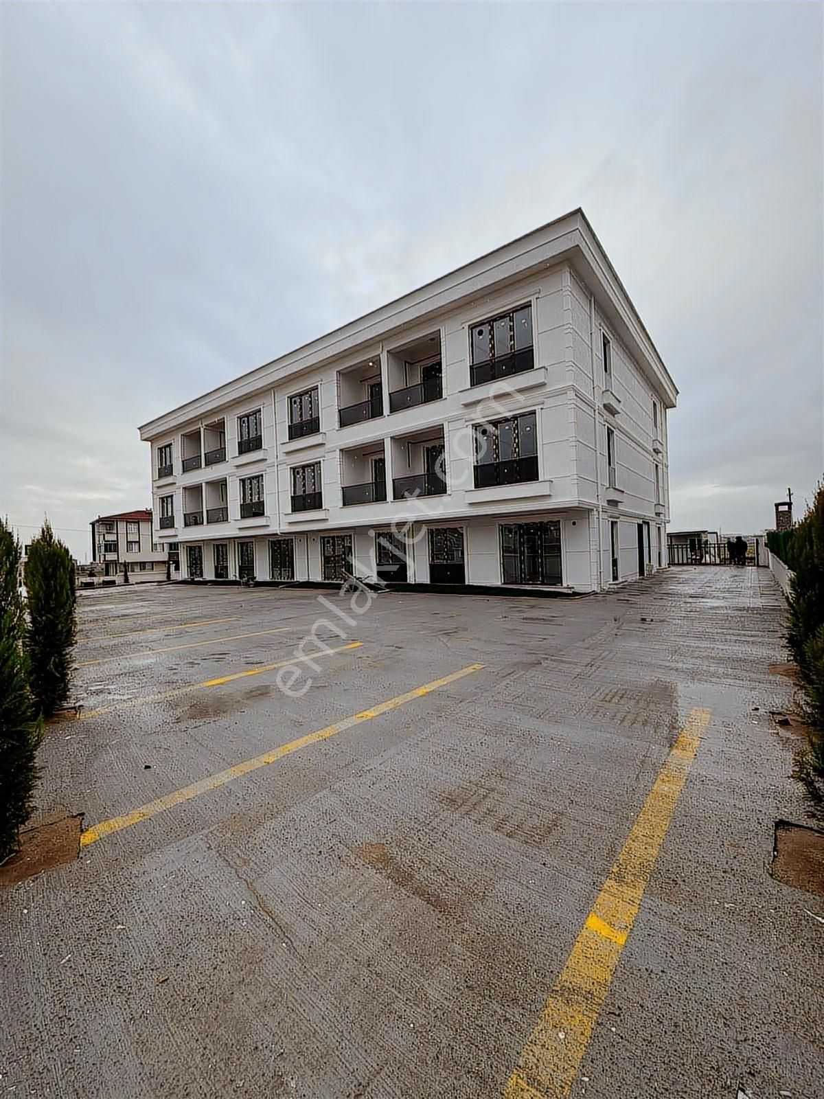 Dream Life'tan Havuzlarda Satılık Sıfır 1+1 Fırsatı - Görsel 11