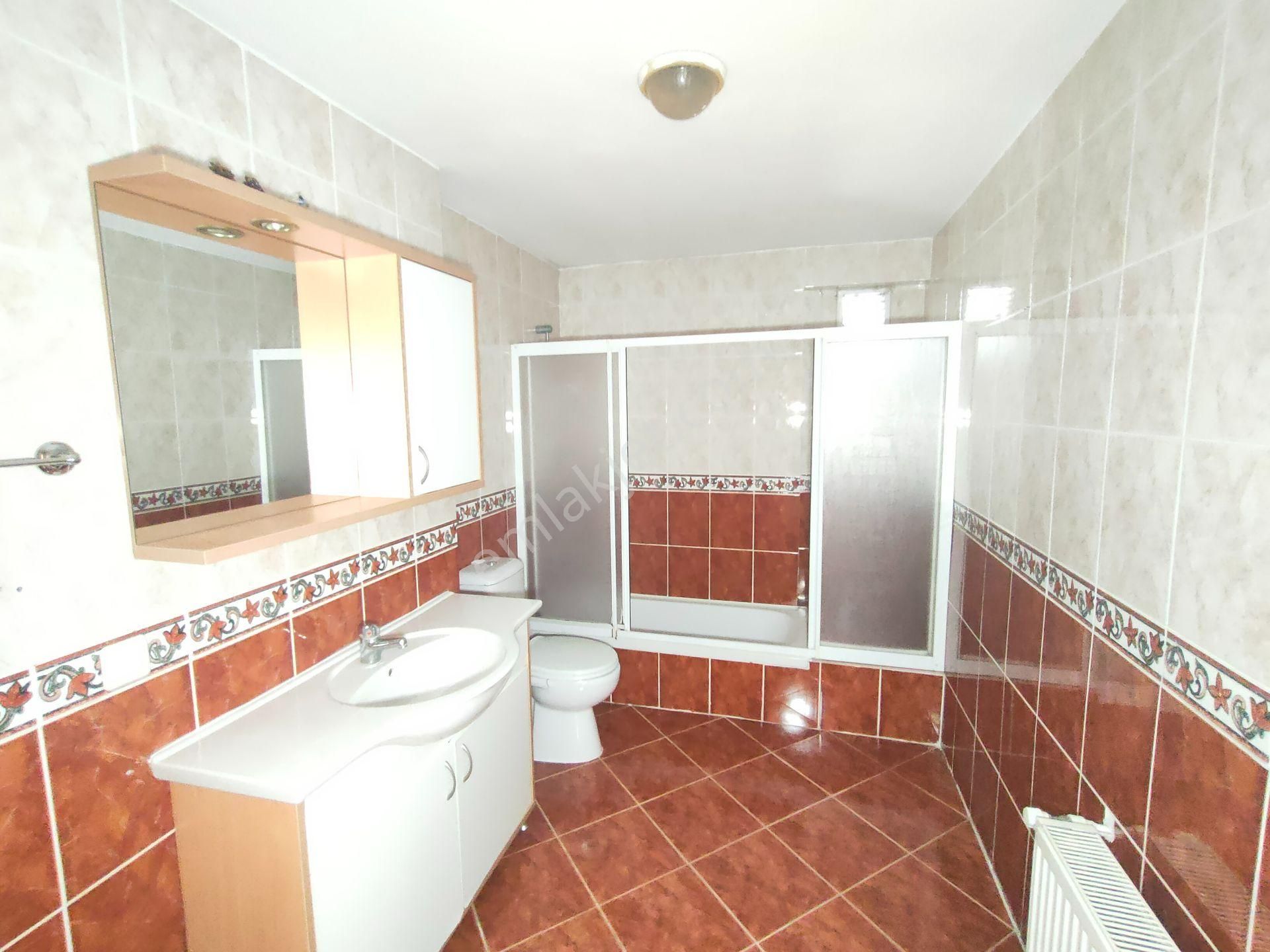 Ümraniye’de | Site İçi | Güvenlikli | Asansörlü | Otoparklı | Kiralık Daire - Görsel 25