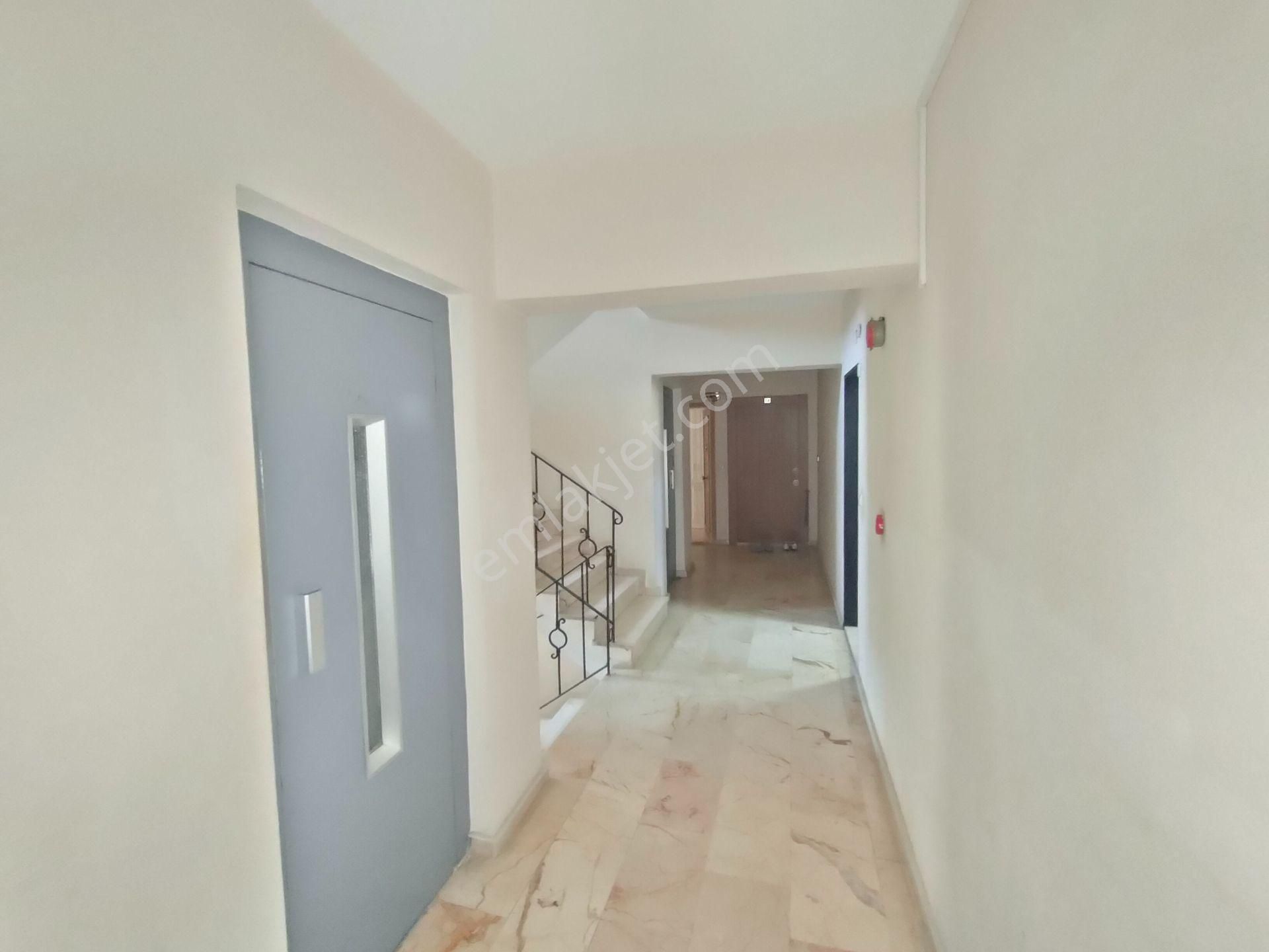 Ümraniye’de | Site İçi | Güvenlikli | Asansörlü | Otoparklı | Kiralık Daire - Görsel 5